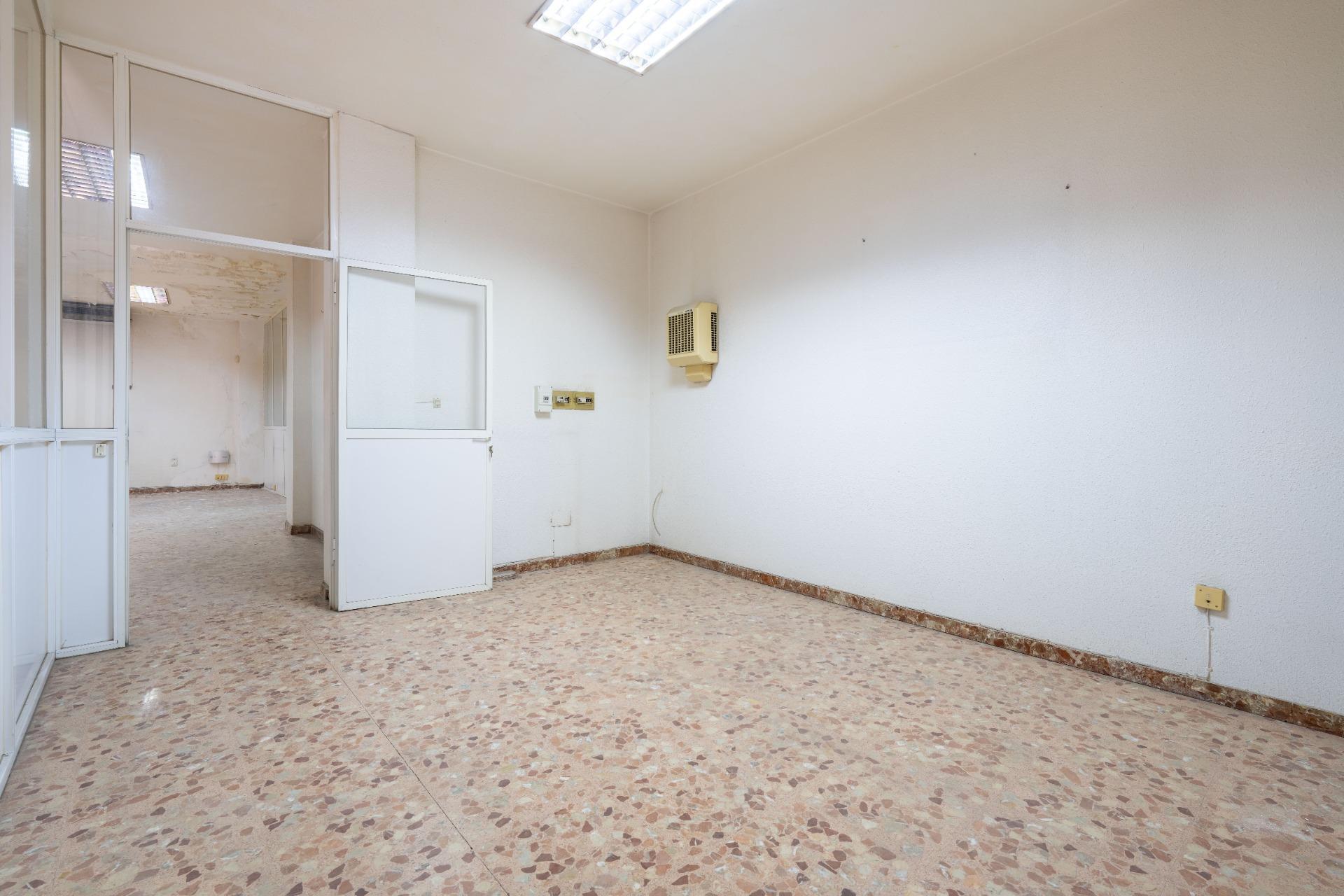 Locales-Venta-AlmerÃ­a-2064809-Foto-10