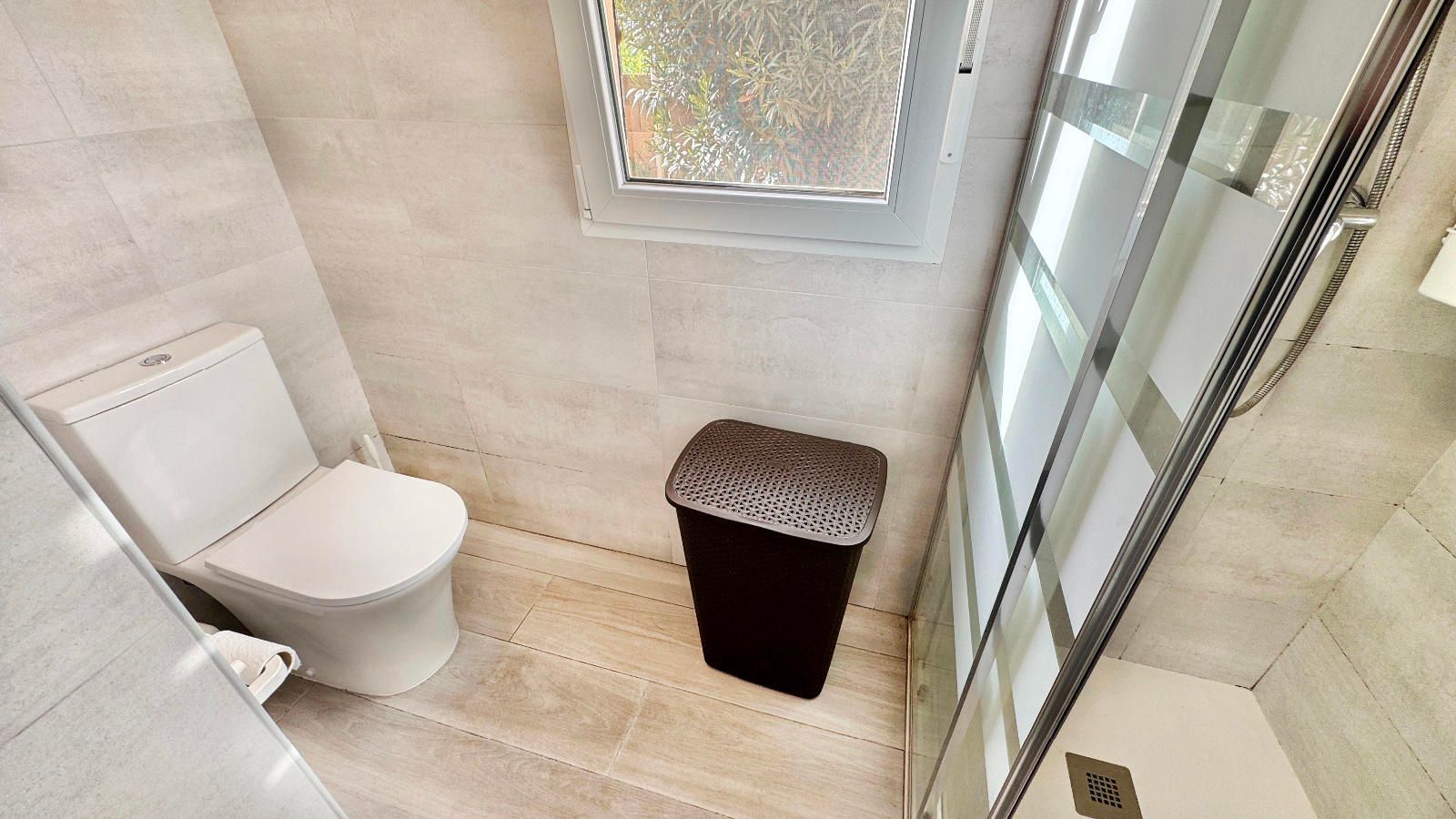 Industrial en venta en calle 11, Selva 15/29