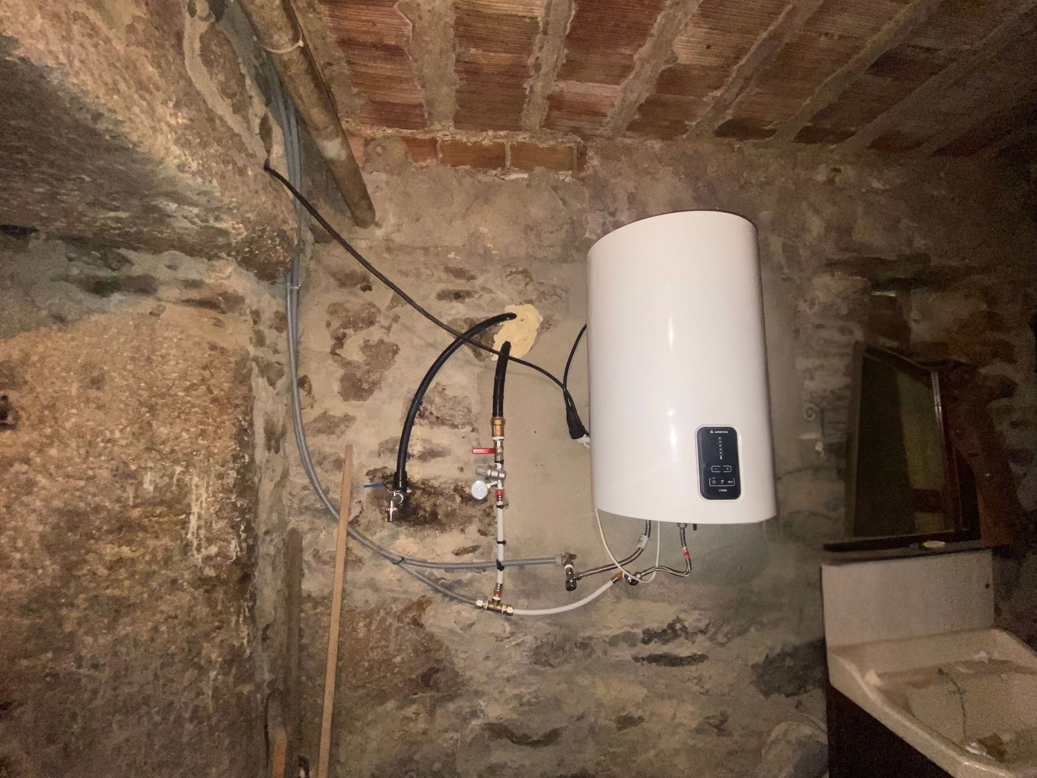 Casa en venta en calle Gándara, Negreira 43/44