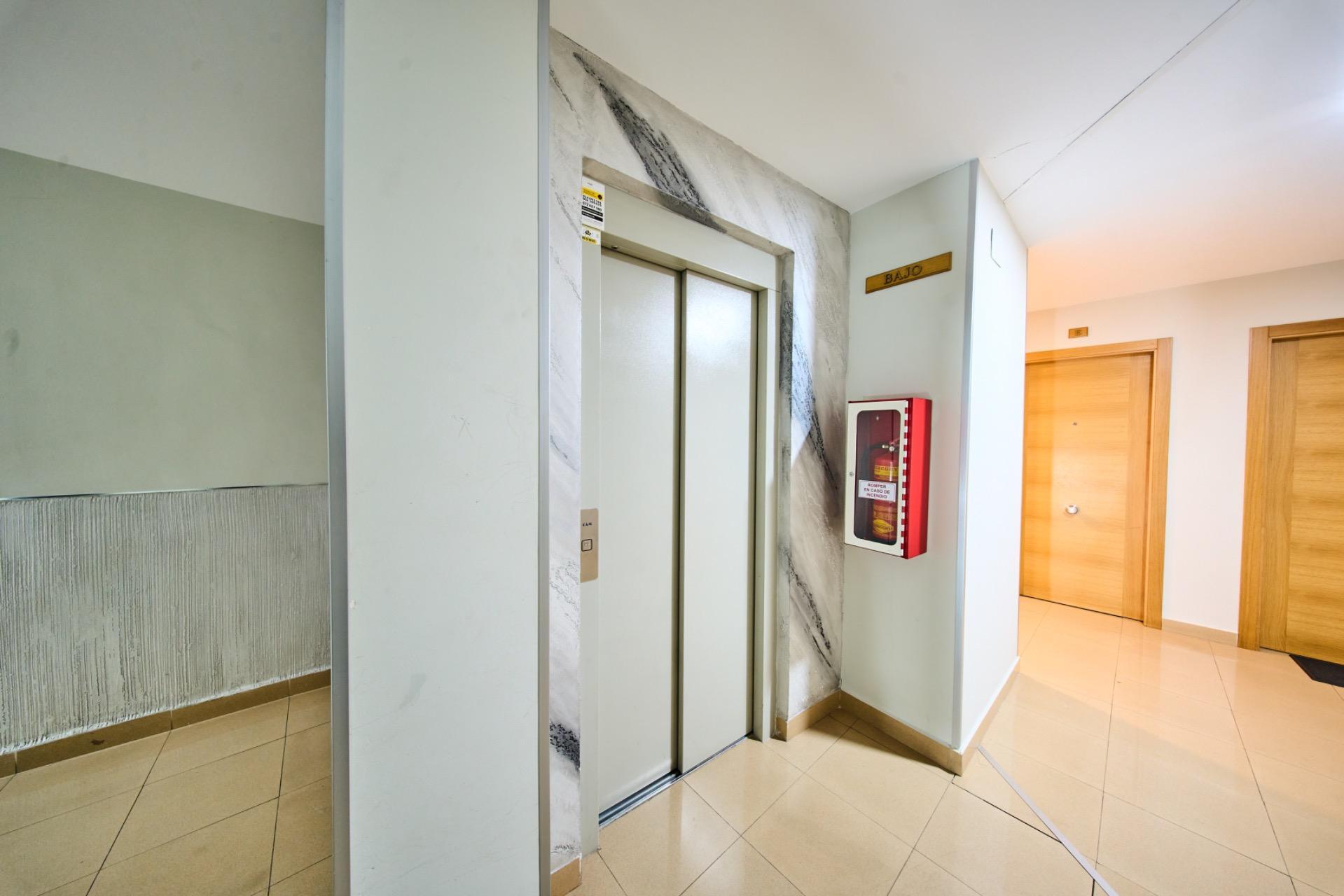 Piso en venta  calle SEVERO OCHOA, Gabia Grande  42/49