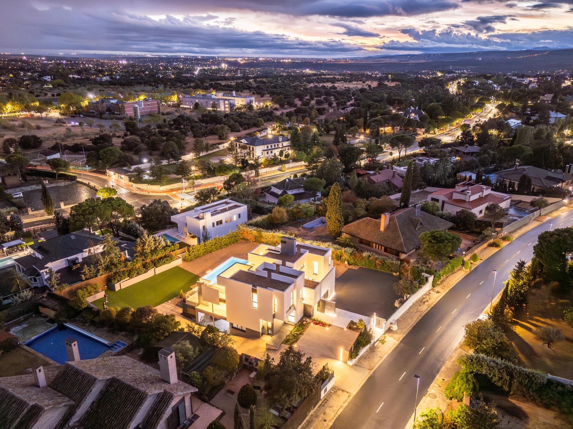 Casa en venta  Las Rozas  72/73