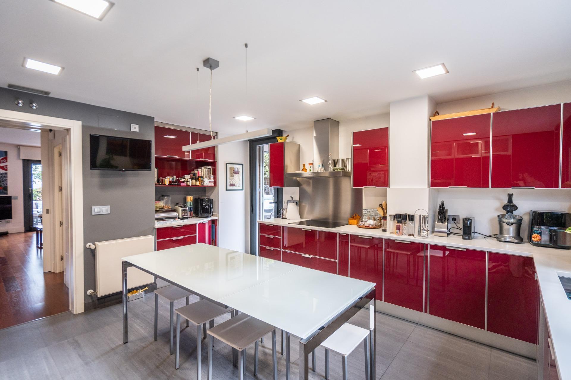 Casa en venta  calle JUAN RAMON JIMENEZ, Las Rozas de Madrid  33/57