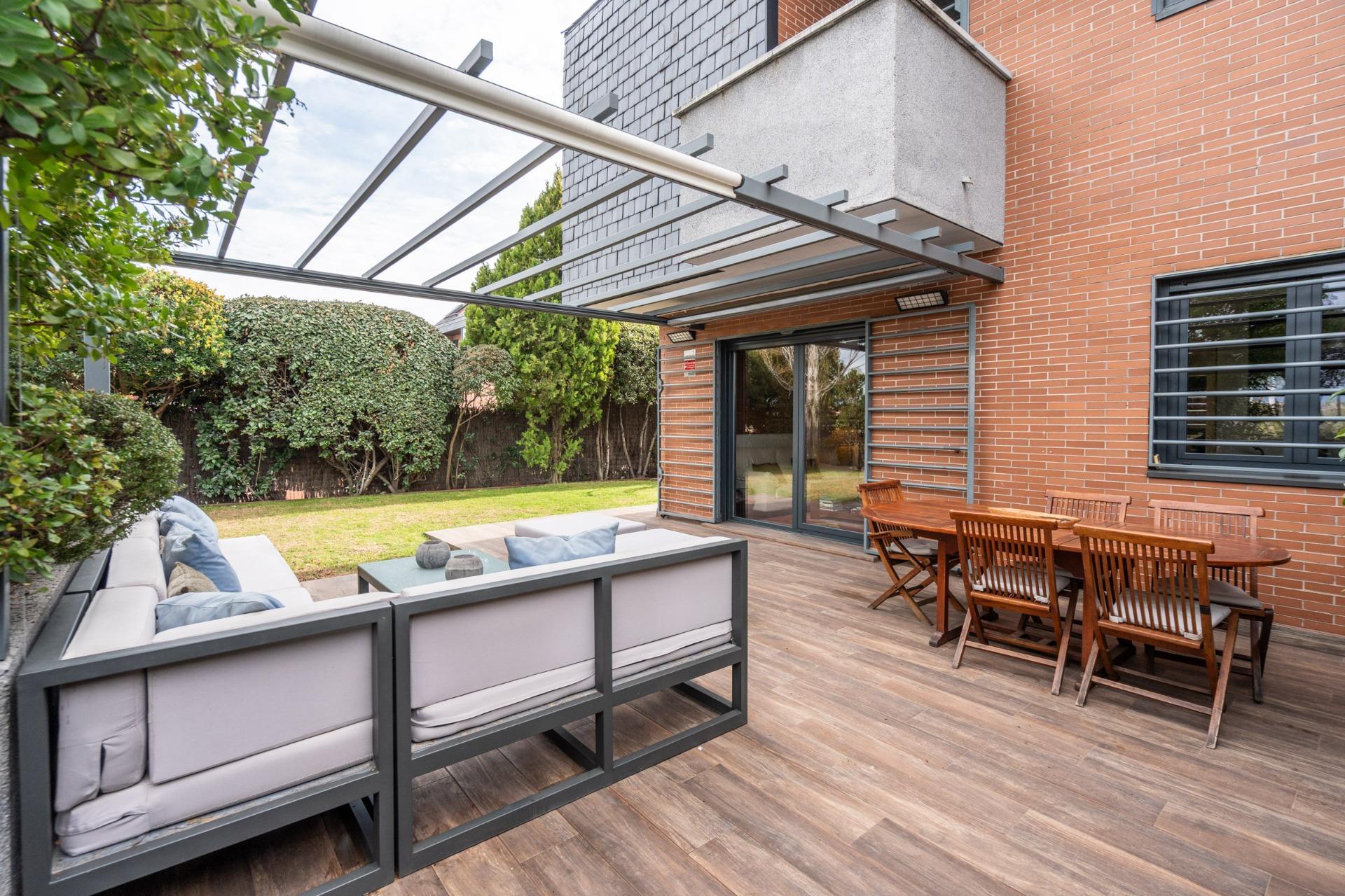 Casa en venta  calle JUAN RAMON JIMENEZ, Las Rozas de Madrid  57/57