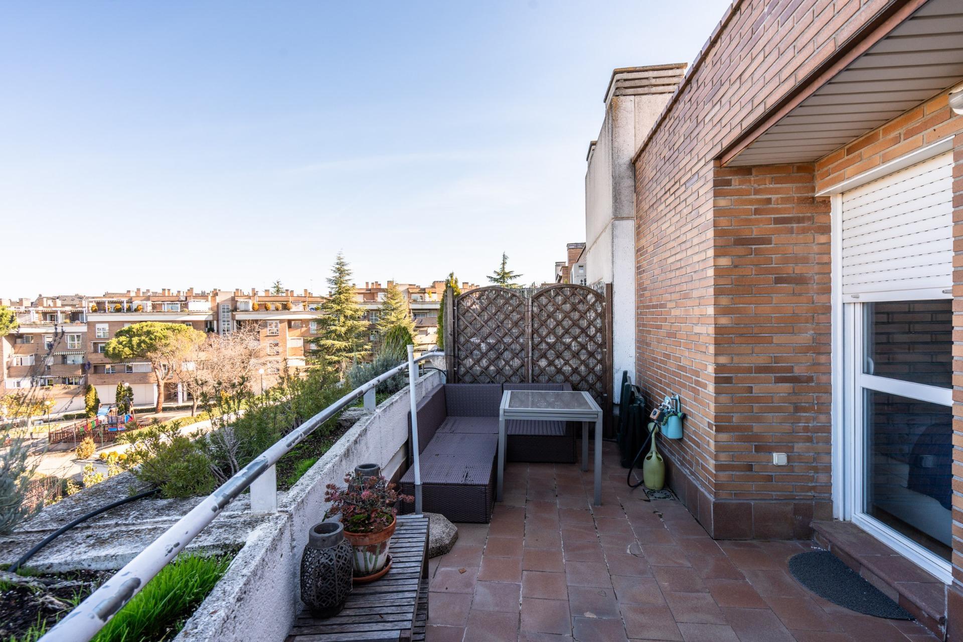 Piso en venta  calle CERVANTES, Las Rozas  30/43