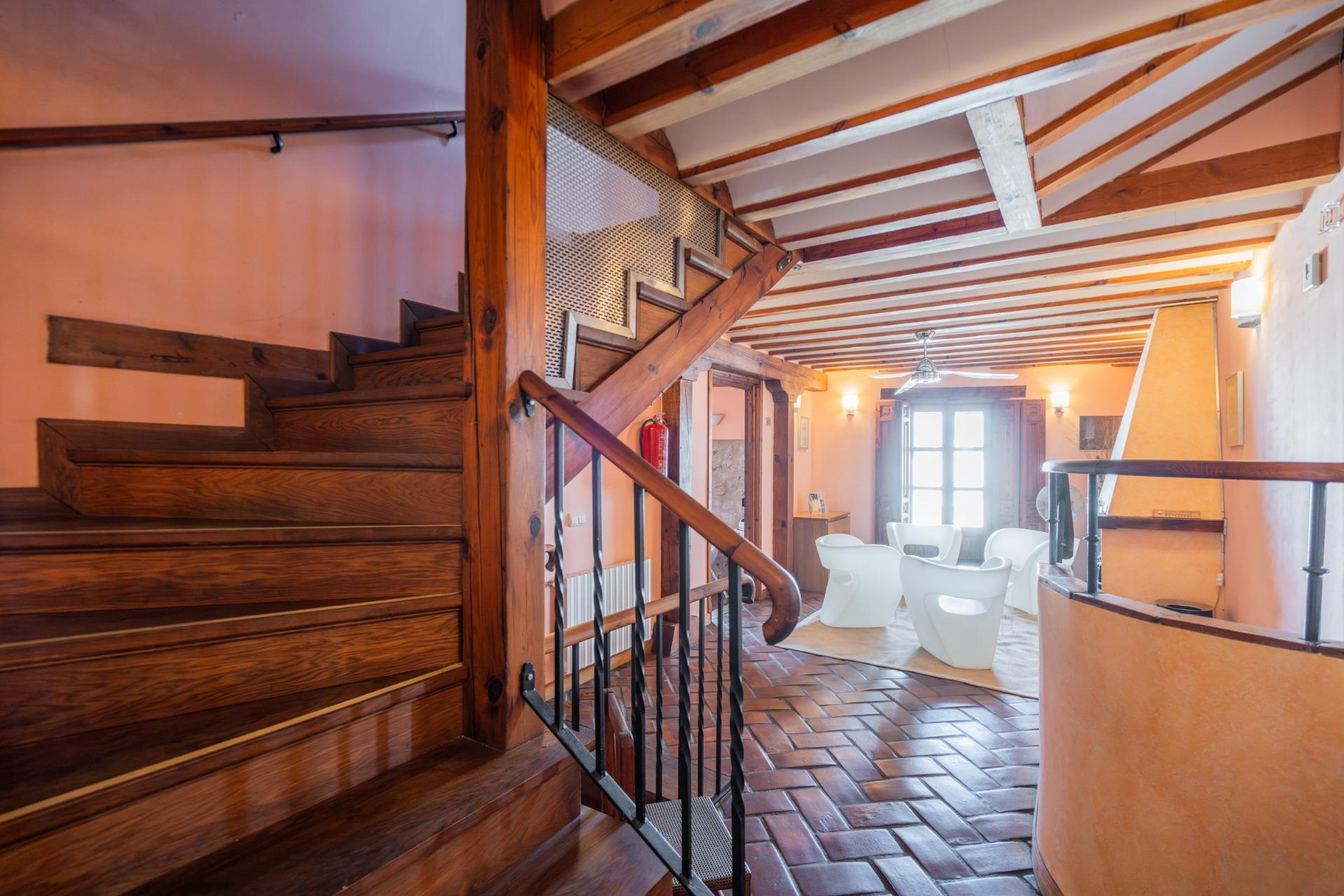 Edificio en venta  calle del Barrio Alto, Belmonte de Tajo  23/66