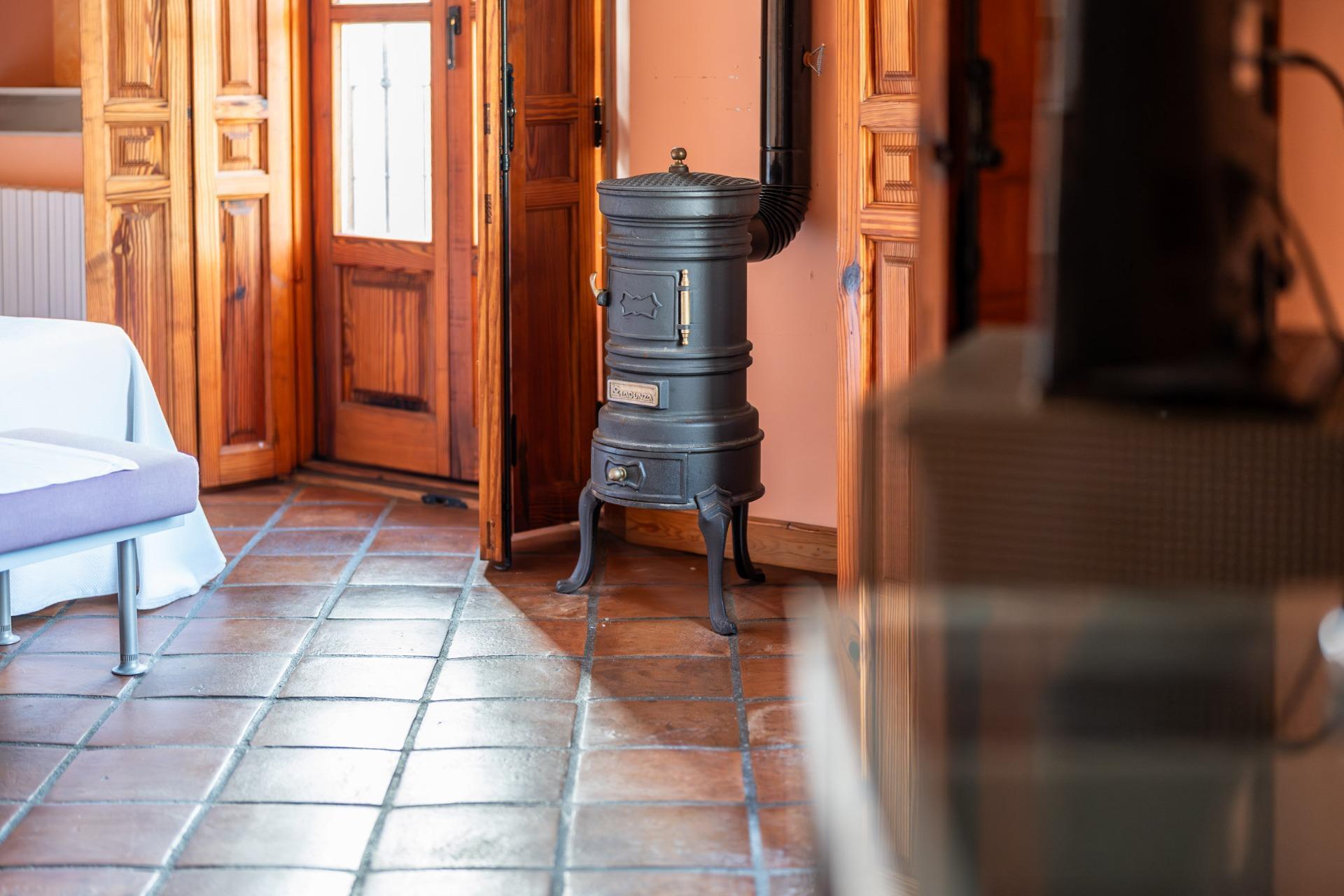 Edificio en venta  calle del Barrio Alto, Belmonte de Tajo  24/66