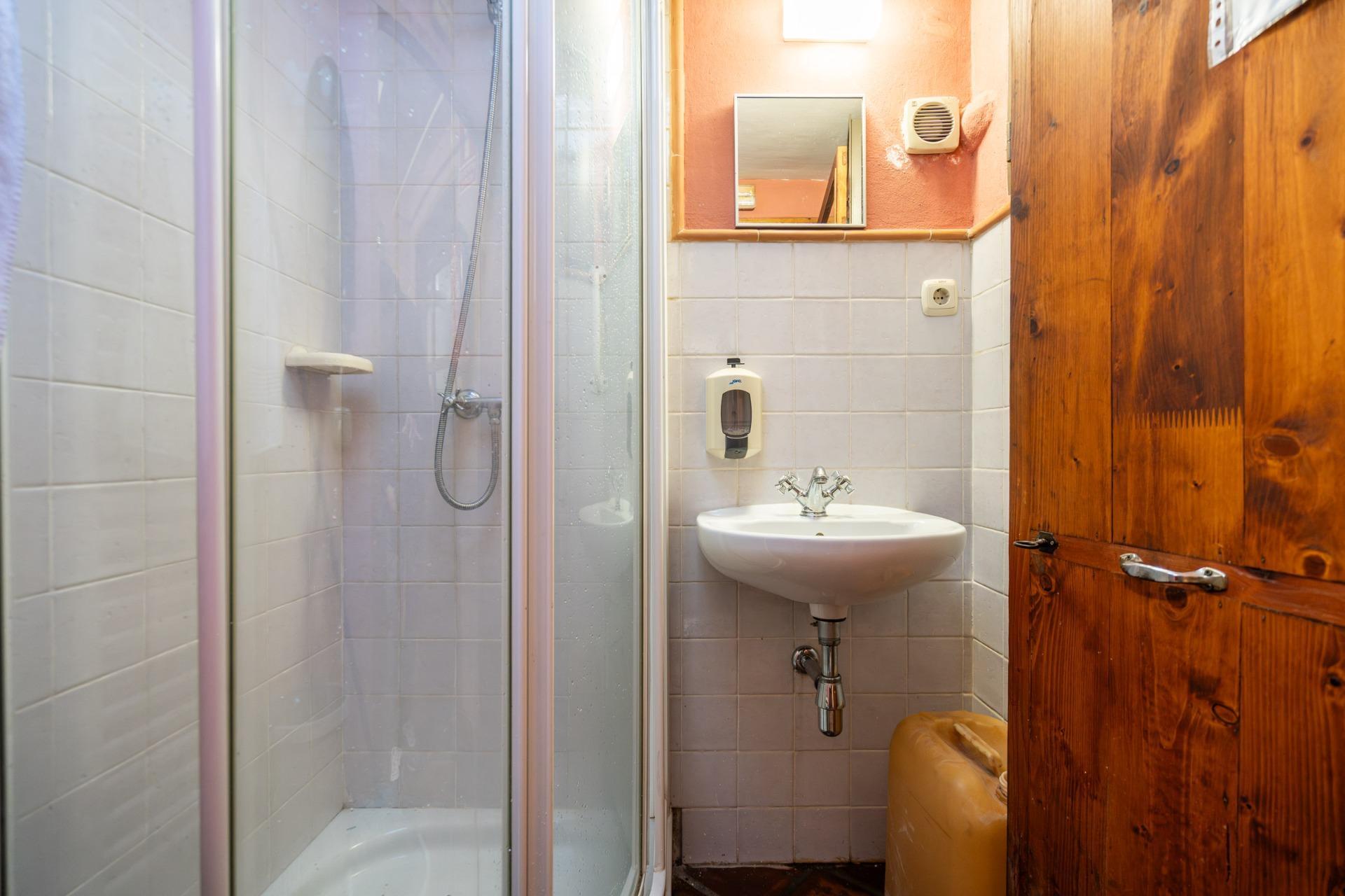 Edificio en venta  calle del Barrio Alto, Belmonte de Tajo  39/66