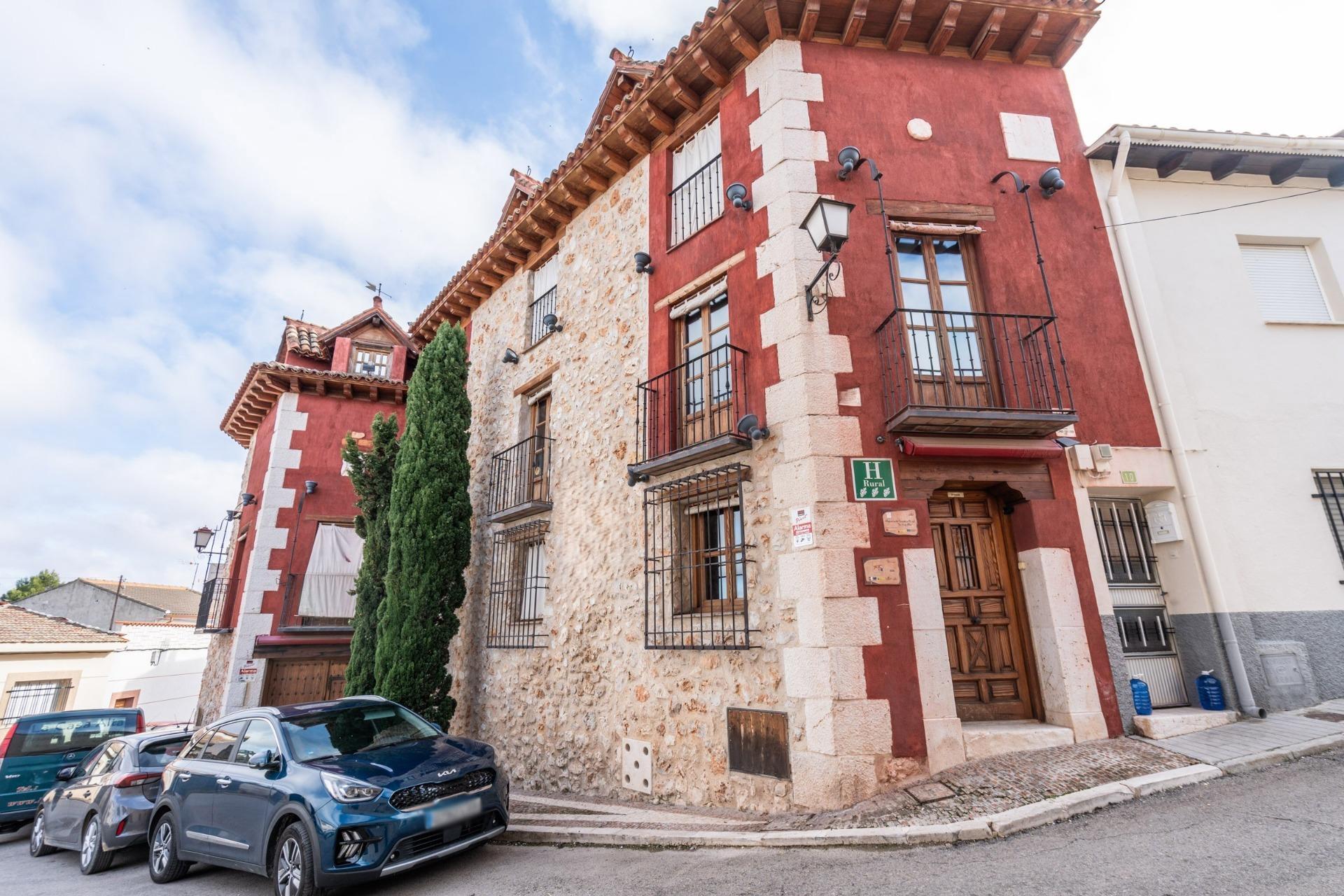 Edificio en venta  calle del Barrio Alto, Belmonte de Tajo  54/66