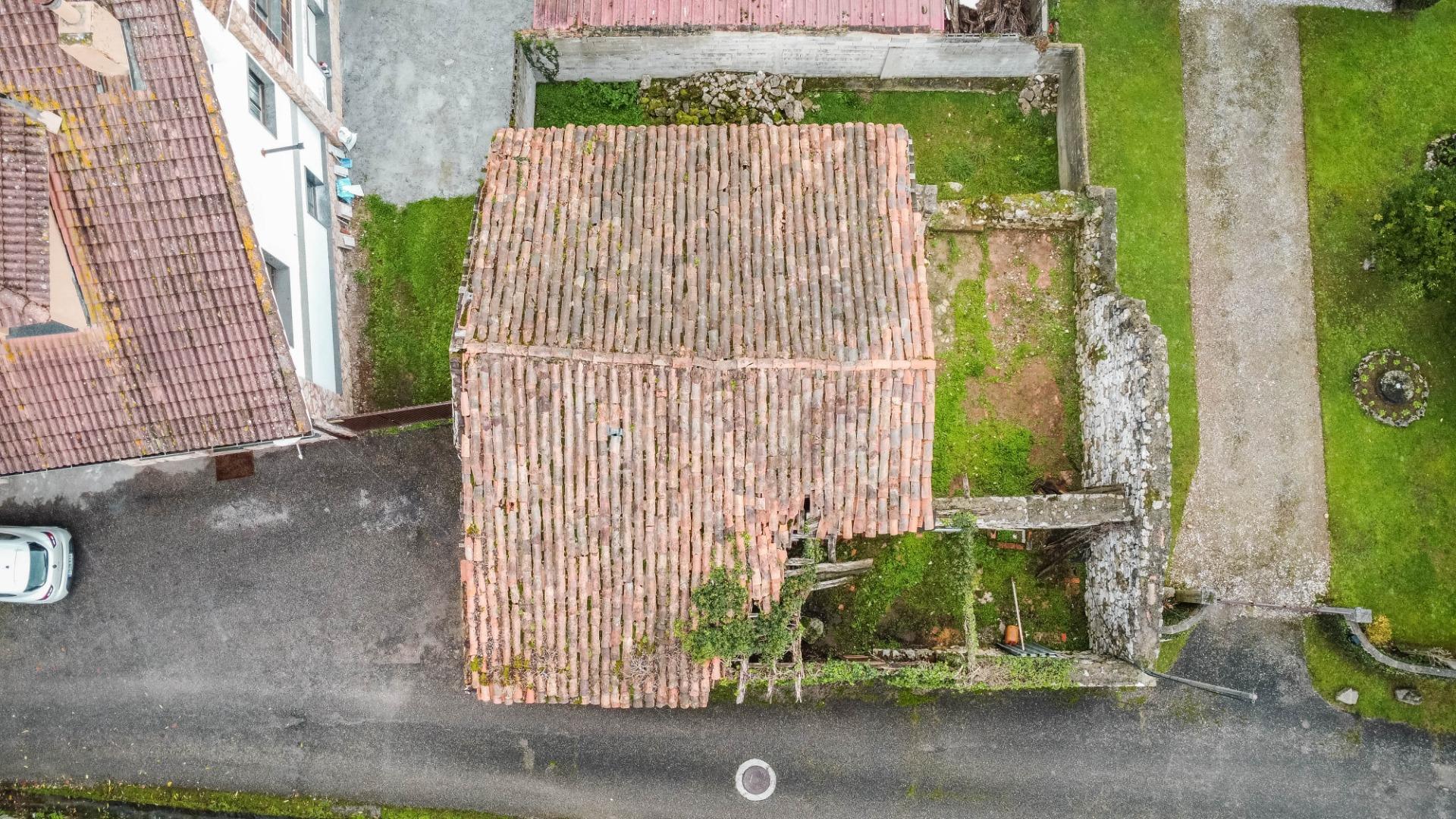 Casa en venta  calle VIELLA, 191, El Conceyín  3/35