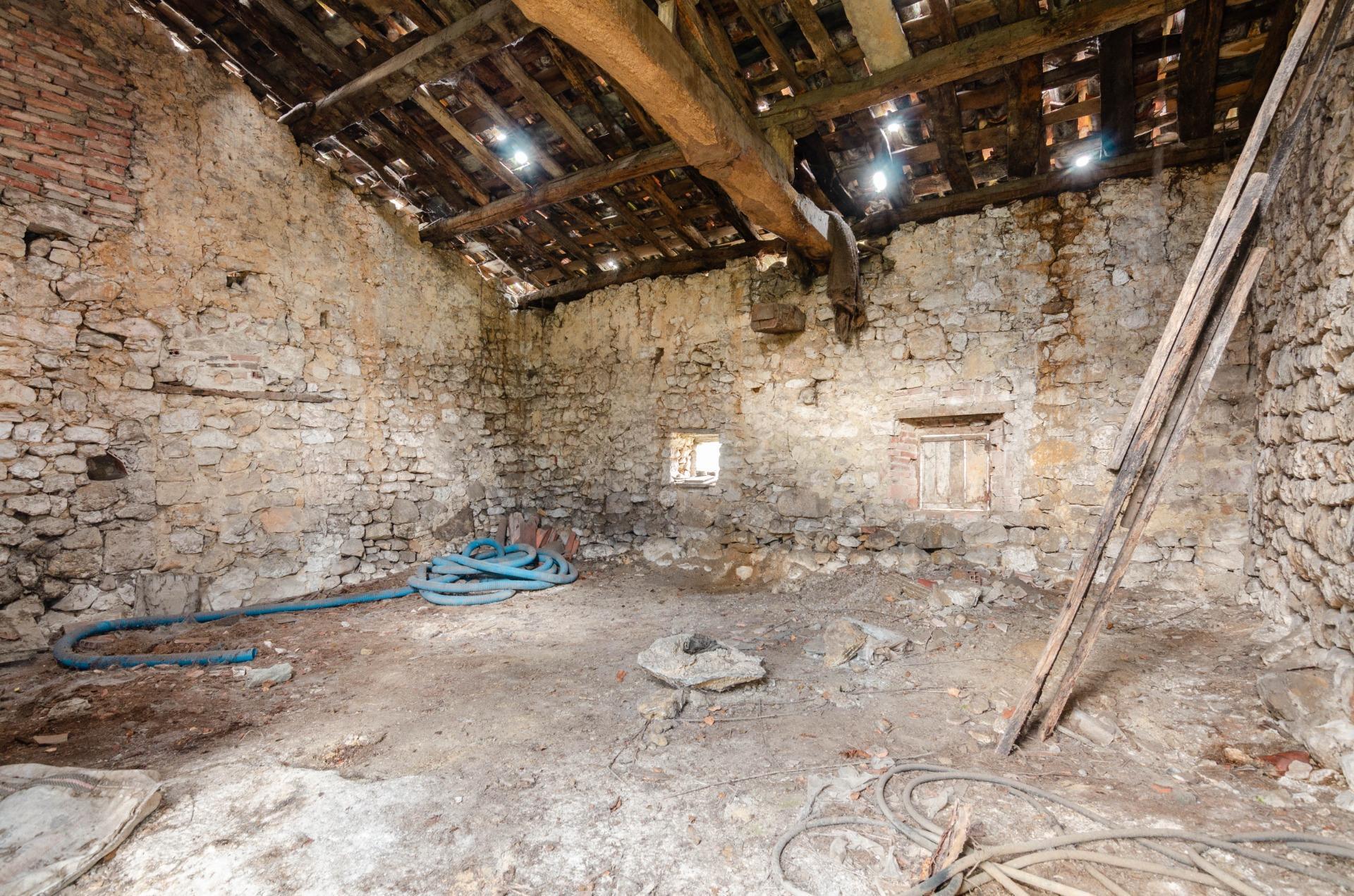 Casa en venta  calle VIELLA, 191, El Conceyín  15/35