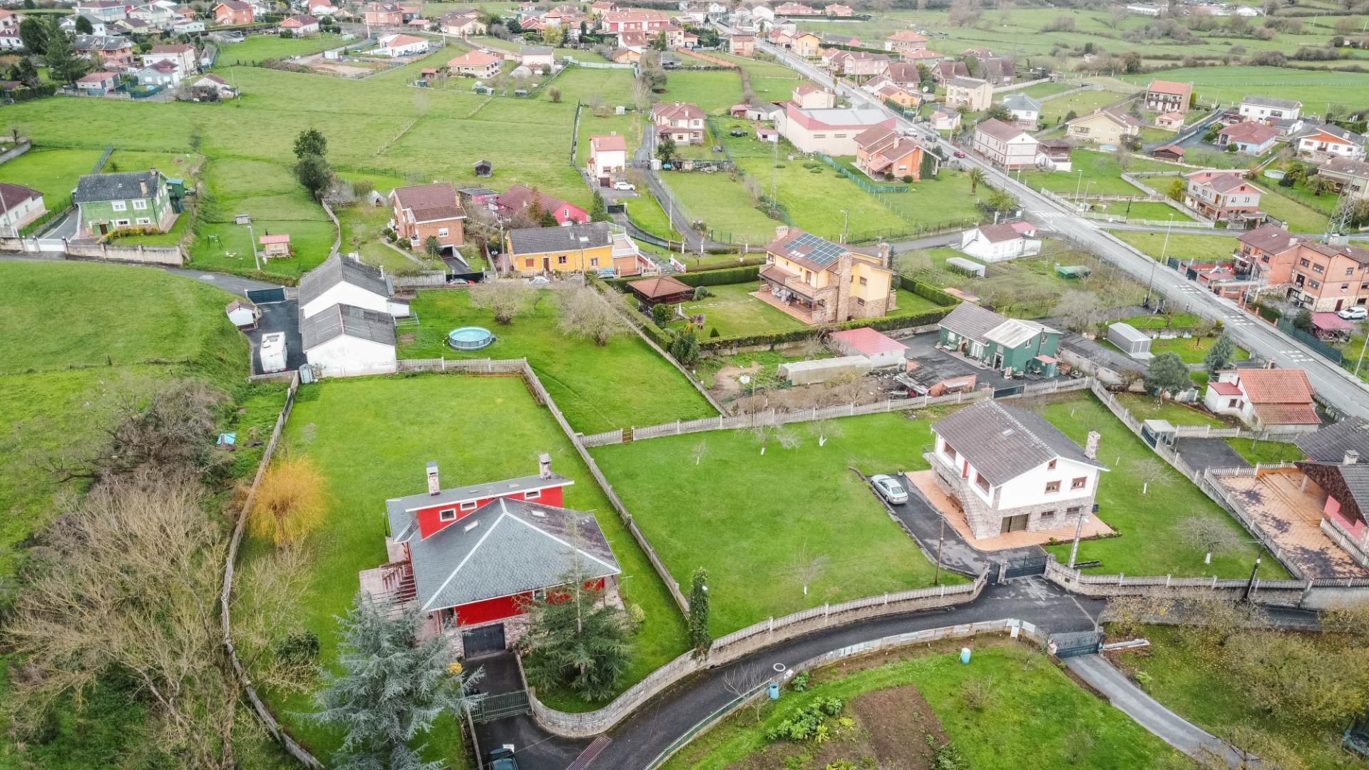 Casa en venta  calle VIELLA, 191, El Conceyín  23/35