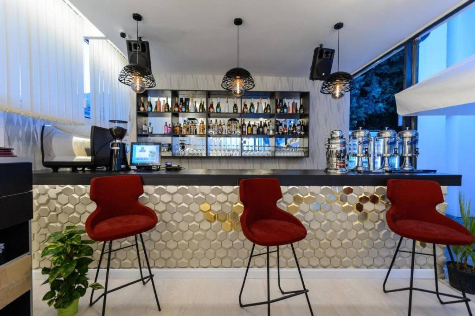 Edificios-Venta-Mamaia-1790763-Foto-9