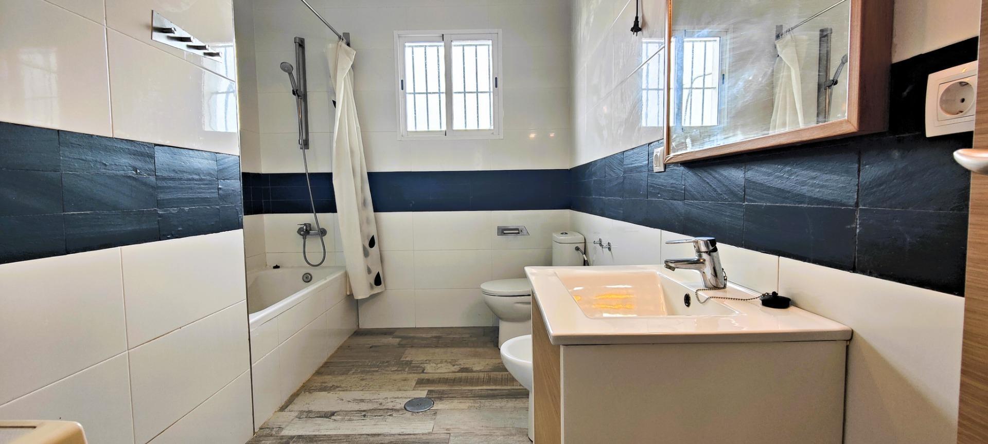 Pisos-Venta-GibraleÃ³n-1651626-Foto-25