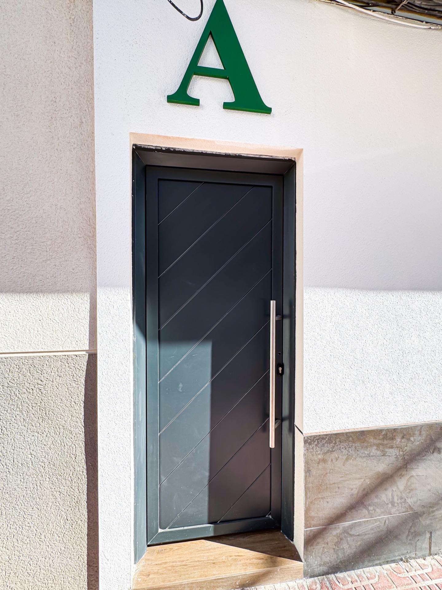 Edificios-Venta-Torrevieja-1993550-Foto-16