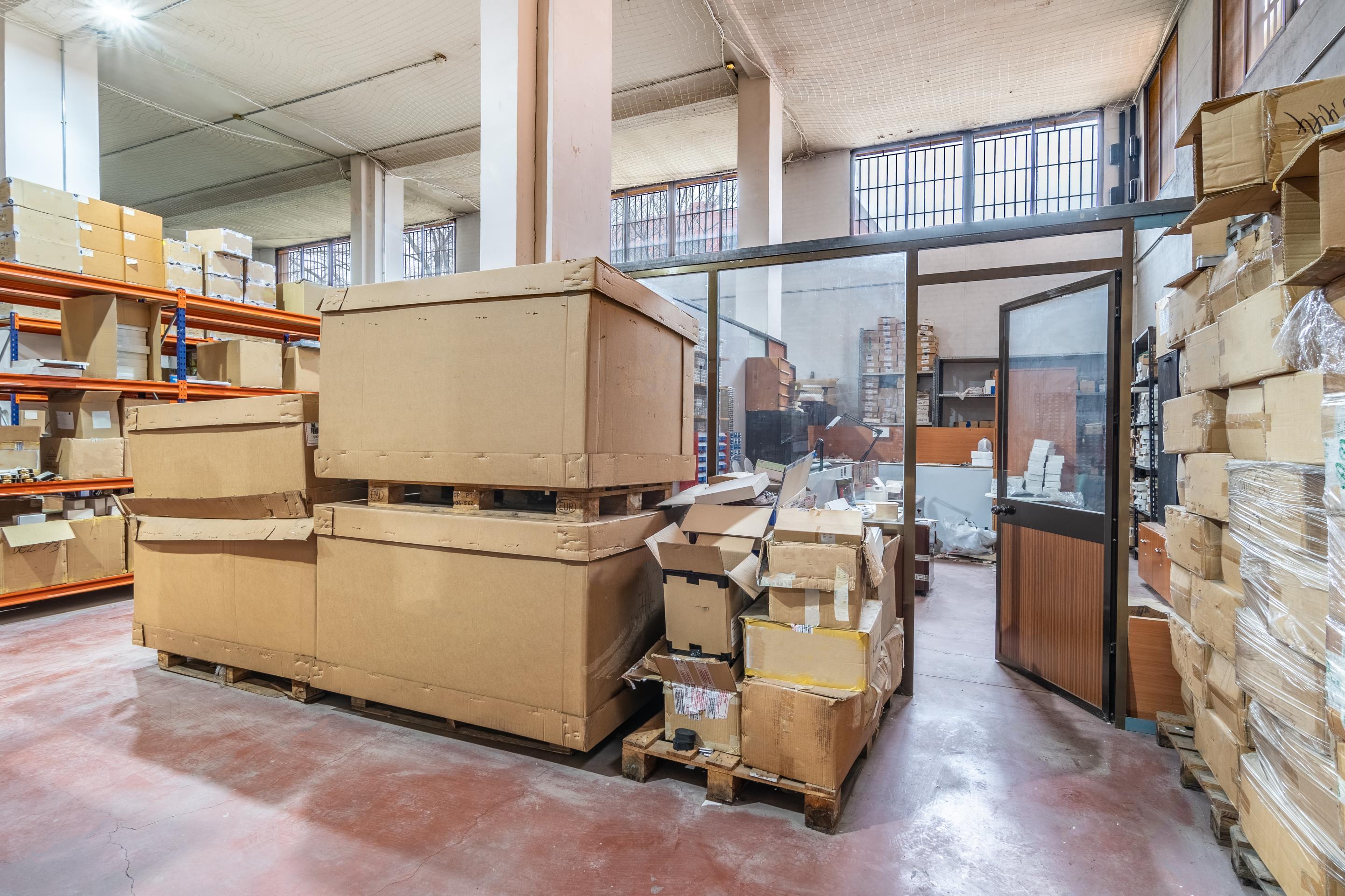 Naves-Venta-Madrid-1639756-Foto-9