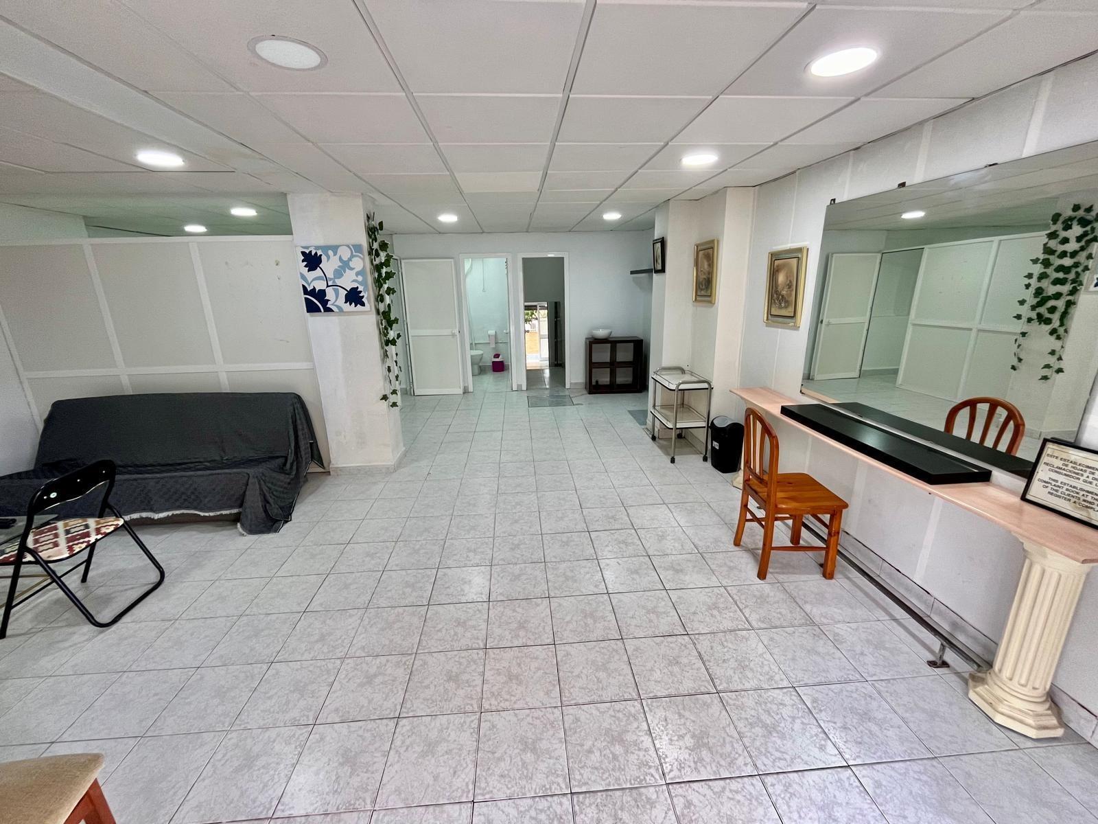 Negocios-Venta-Dos Hermanas-2059420-Foto-3