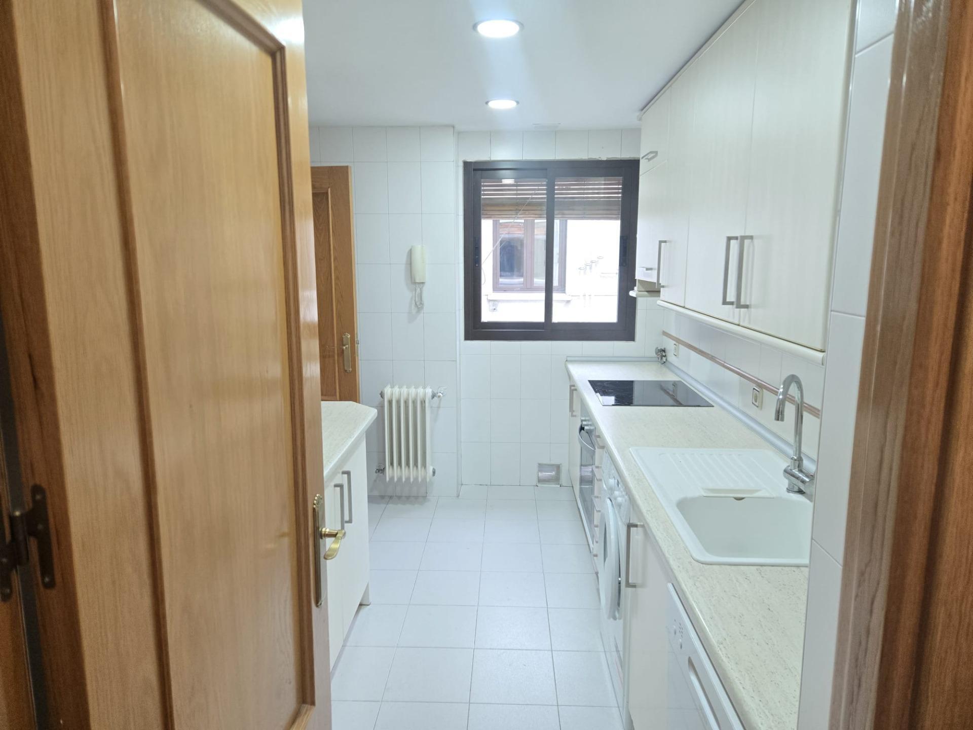 Pisos-Alquiler-Pozuelo de AlarcÃ³n-2089321-Foto-24
