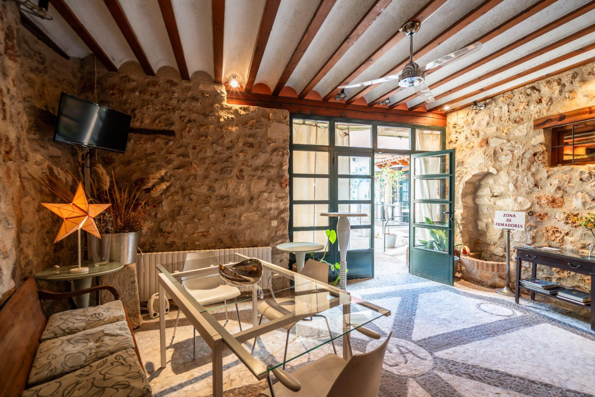 Edificios-Venta-Belmonte de Tajo-2032886-Foto-26