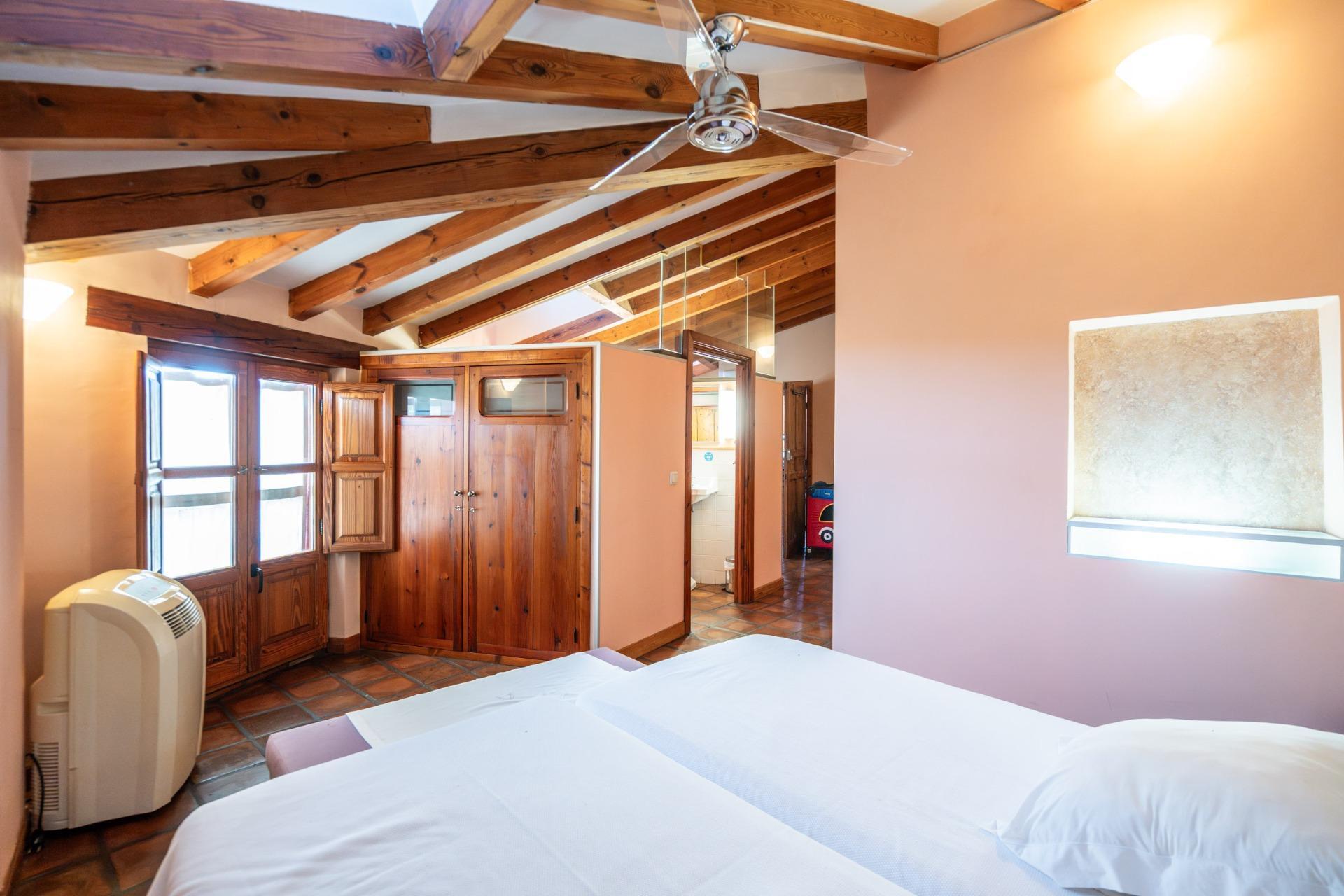 Edificios-Venta-Belmonte de Tajo-2032886-Foto-35