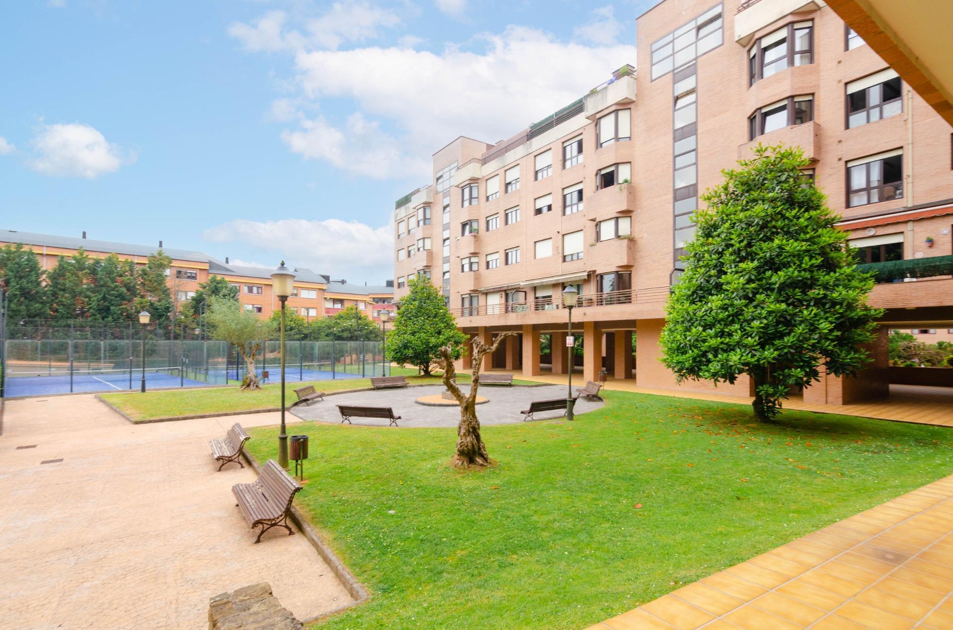 Pisos-Venta-Oviedo-2089788-Foto-2