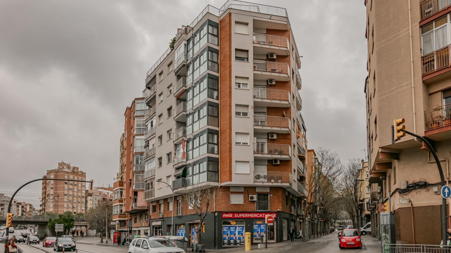 Pisos-Venta-LÂ´Hospitalet de Llobregat-2090775-Foto-5