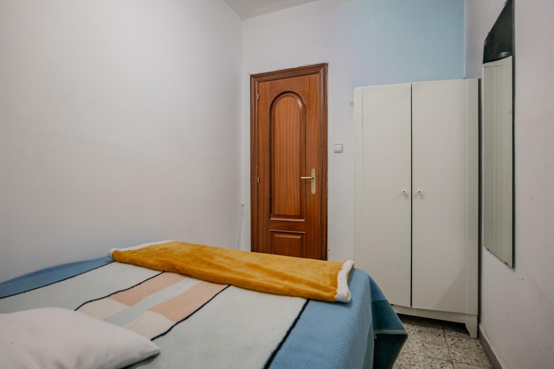 Pisos-Venta-LÂ´Hospitalet de Llobregat-2090775-Foto-15