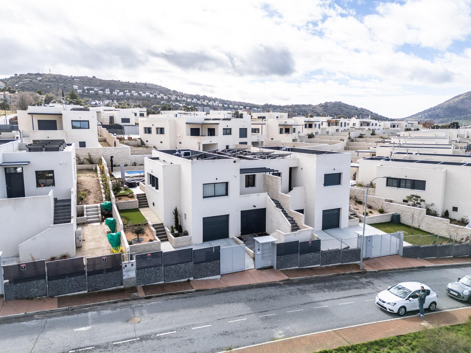 Casas o chalets-Venta-El Espinar-2091293-Foto-24