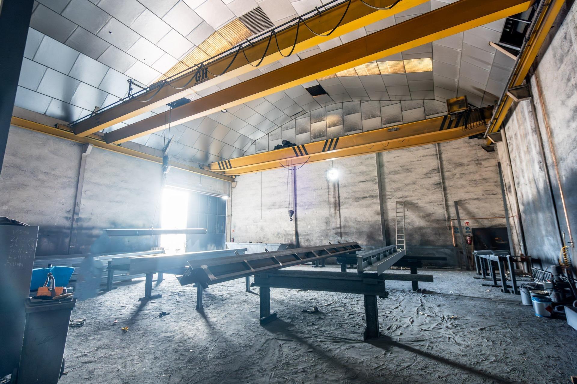 Naves-Venta-GriÃ±Ã³n-2091308-Foto-76