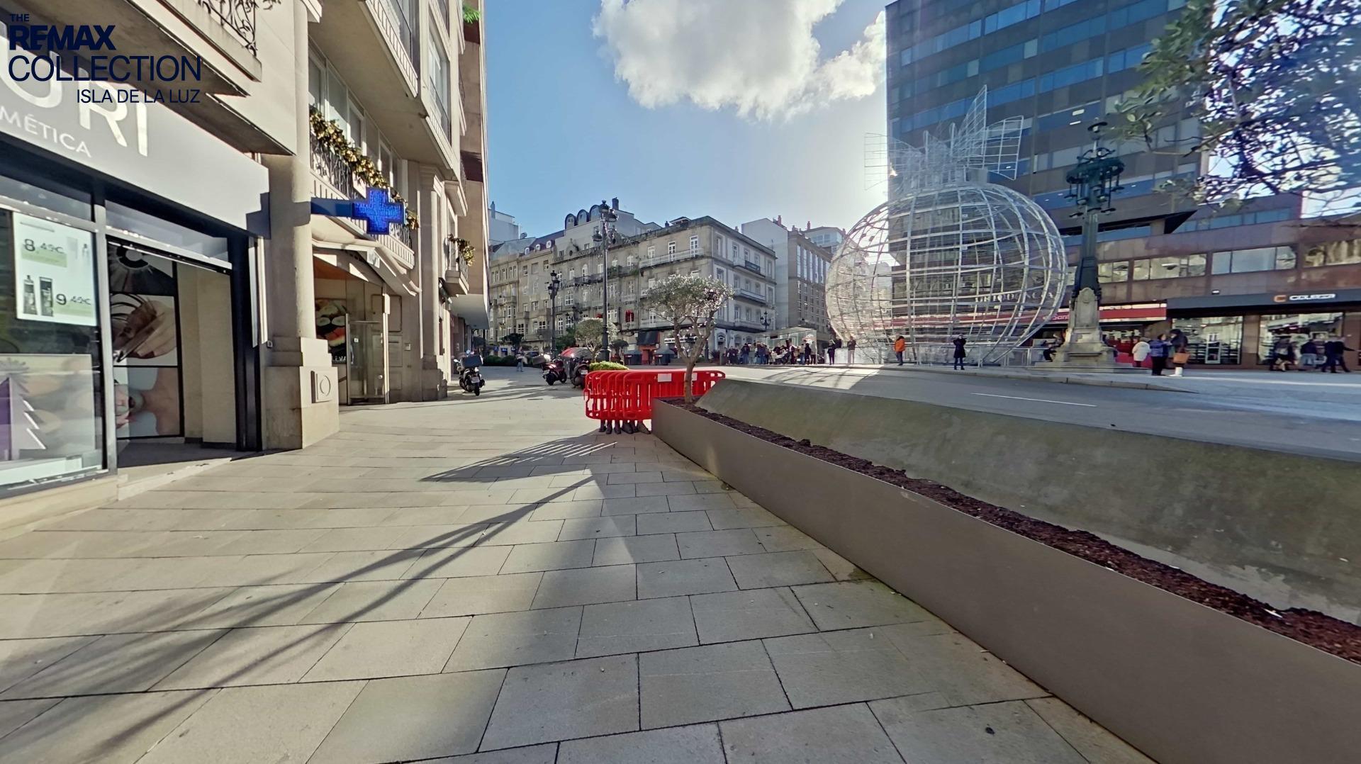 Exclusivo Proyecto en el Corazón de Vigo: Vive o Invierte en Calle Colón 31