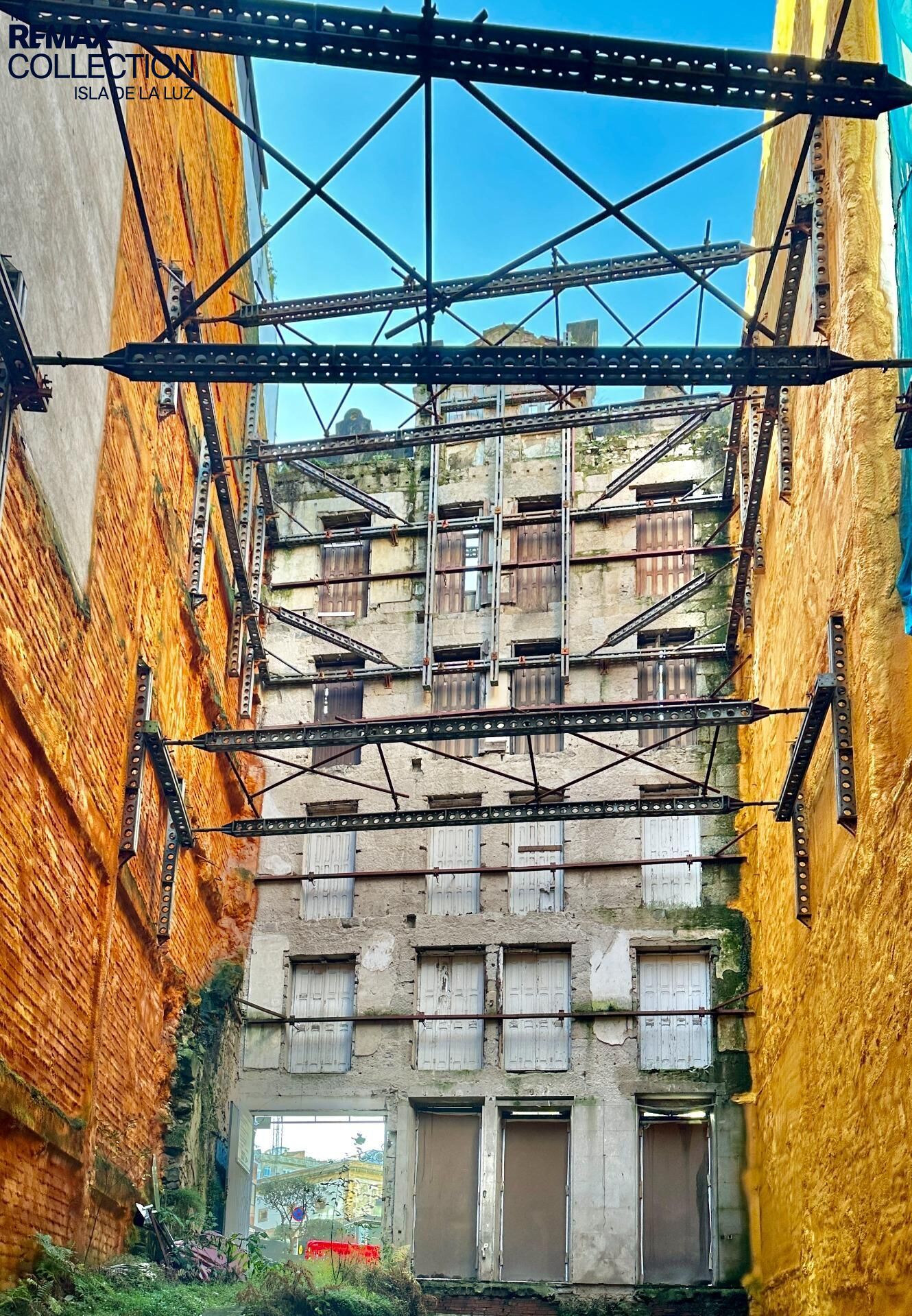 Exclusivo Proyecto en el Corazón de Vigo: Vive o Invierte en Calle Colón 31