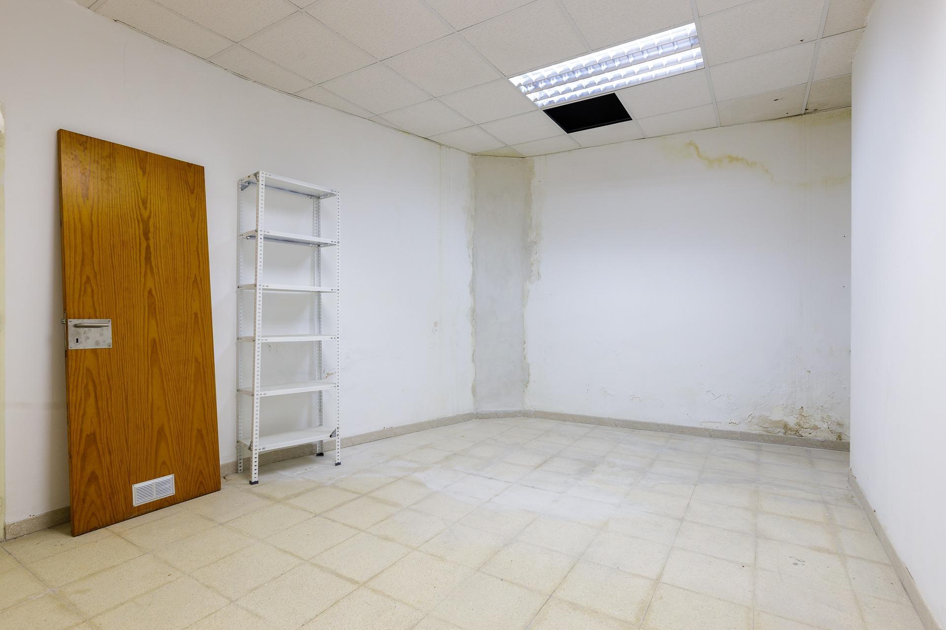 Local en planta baja con posibilidad de convertir en vivienda en el centro de Palma