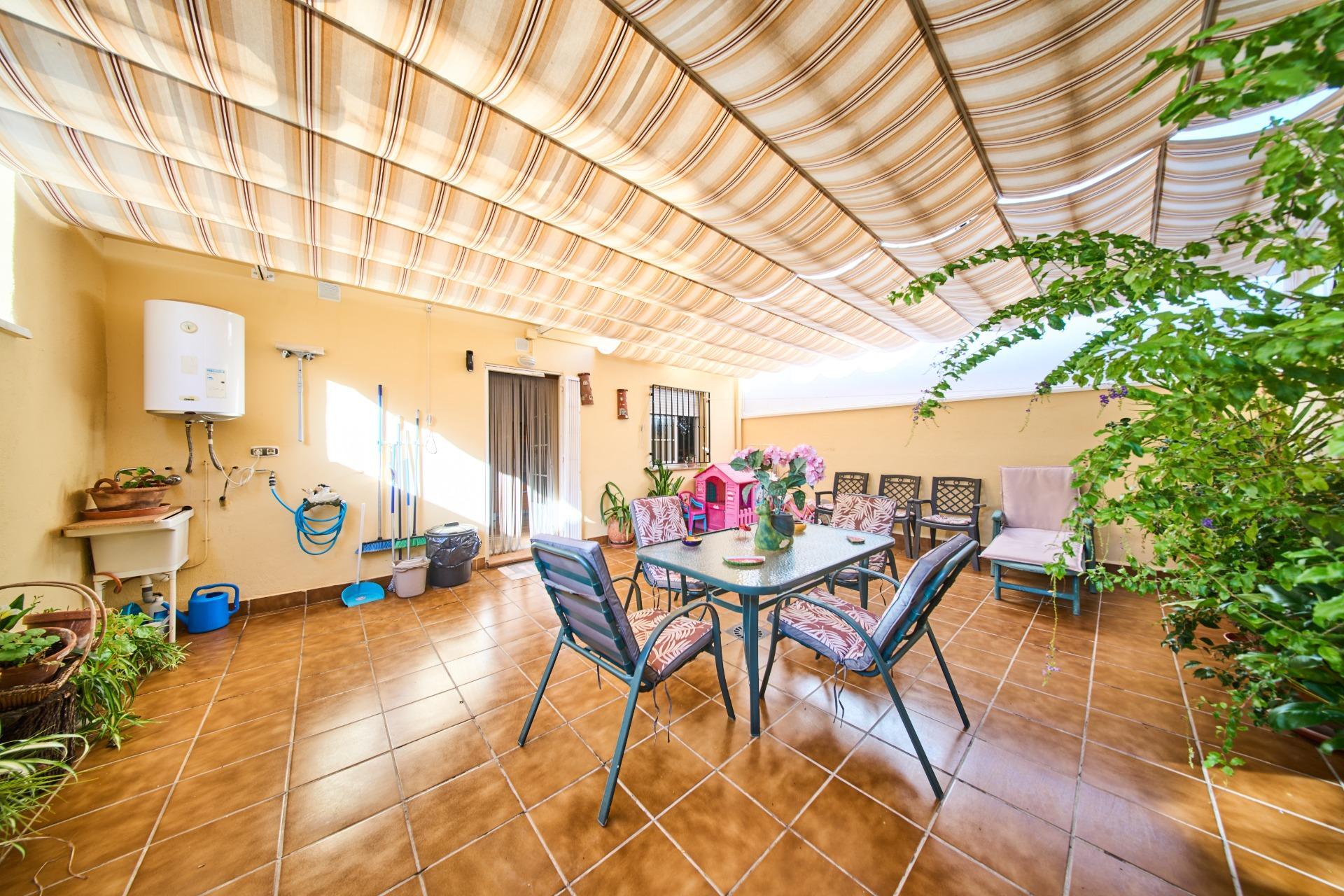 Elegante casa en Residencial Fonseca