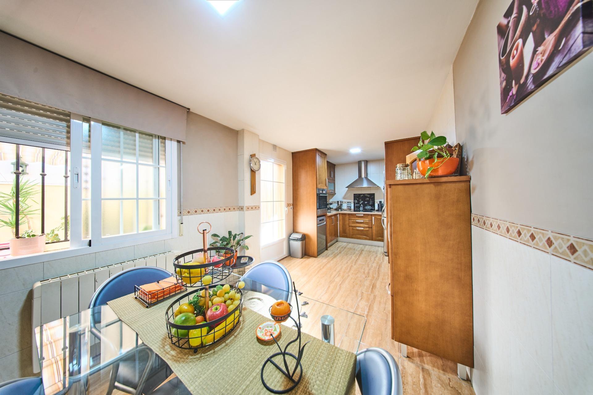 Elegante casa en Residencial Fonseca