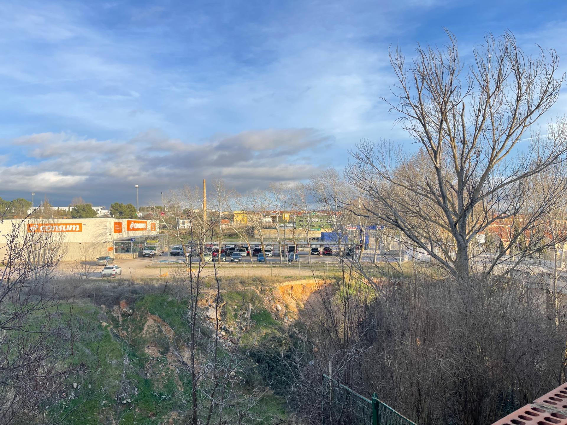 Edificios-Venta-Requena-2106609-Foto-47