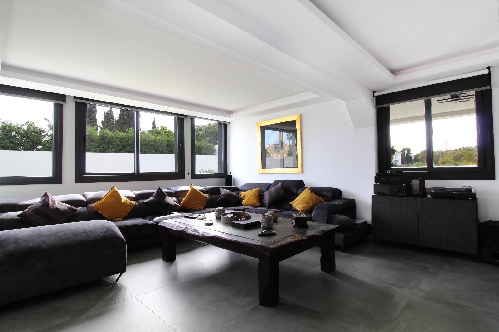 Encantadora Villa en San Pedro de Alcántara Marbella. Privacidad asegurada