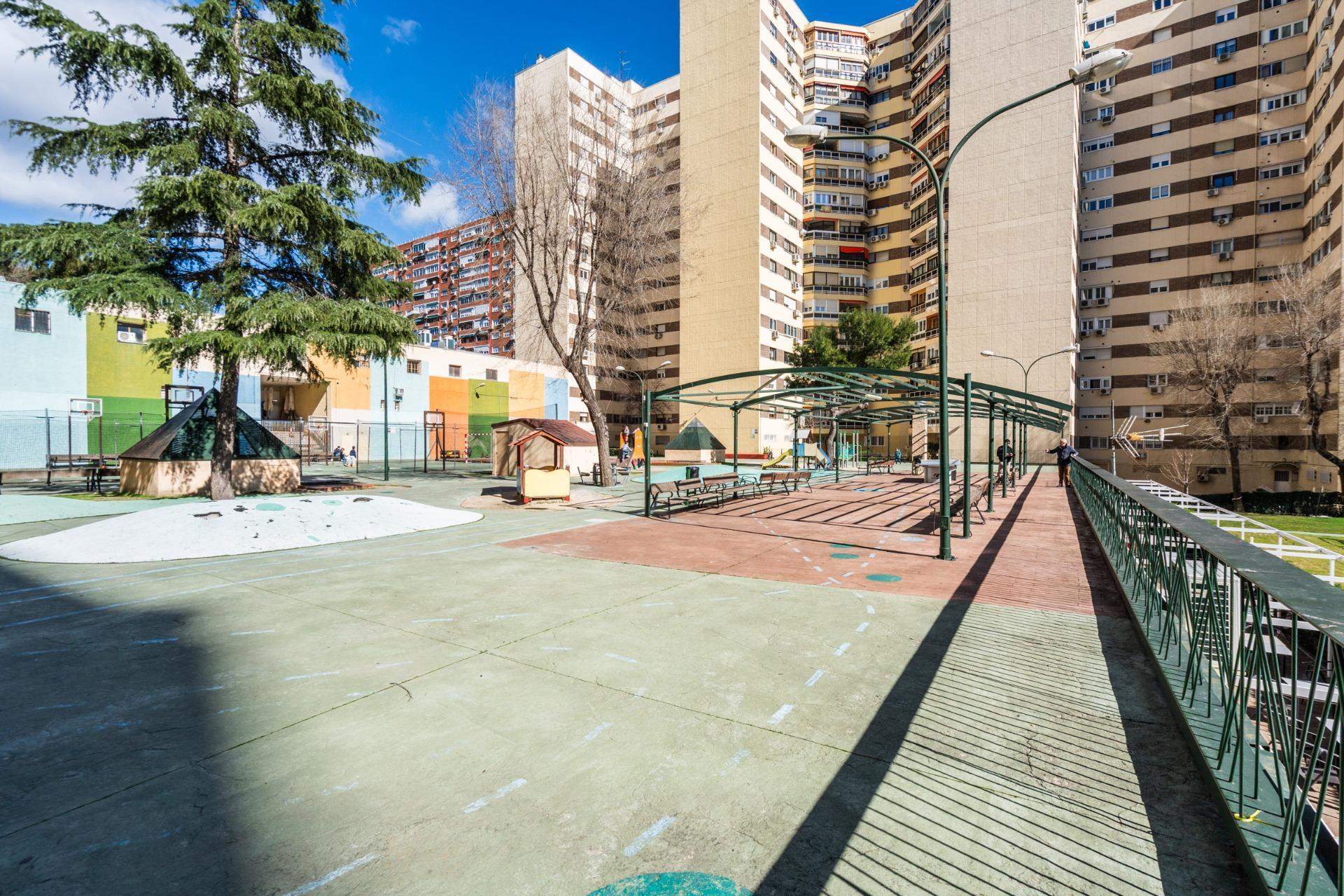 Negocios-Venta-Madrid-2107143-Foto-22