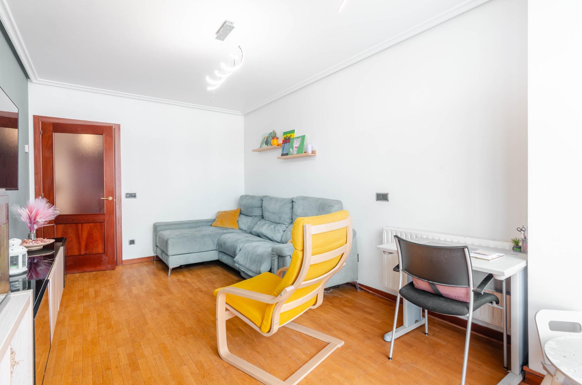 Pisos-Venta-Oviedo-2107634-Foto-4