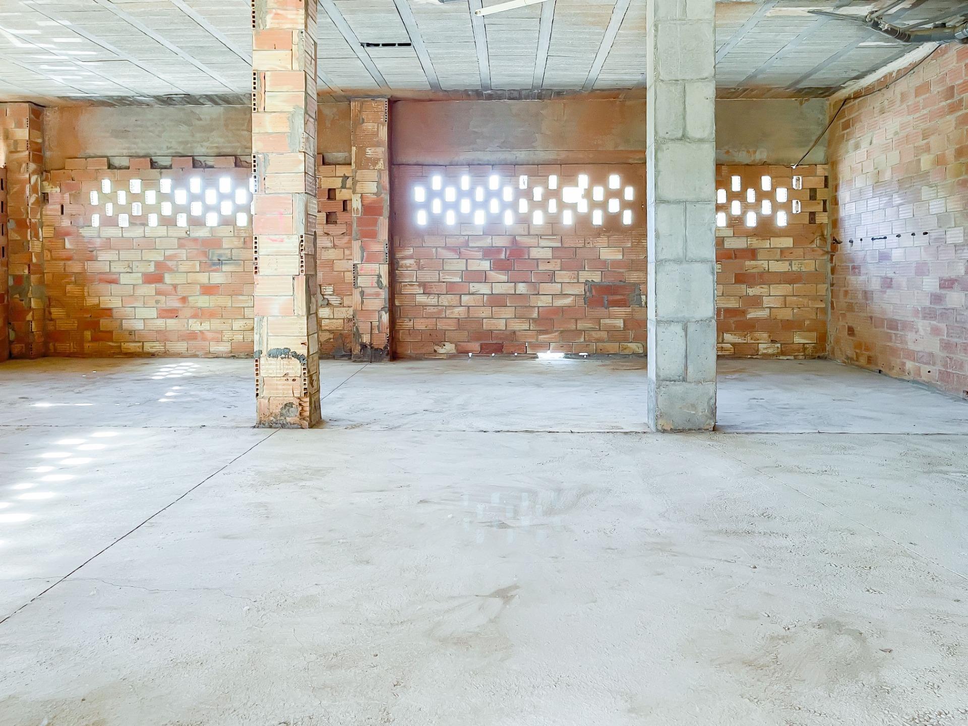 Local comercial en Requena