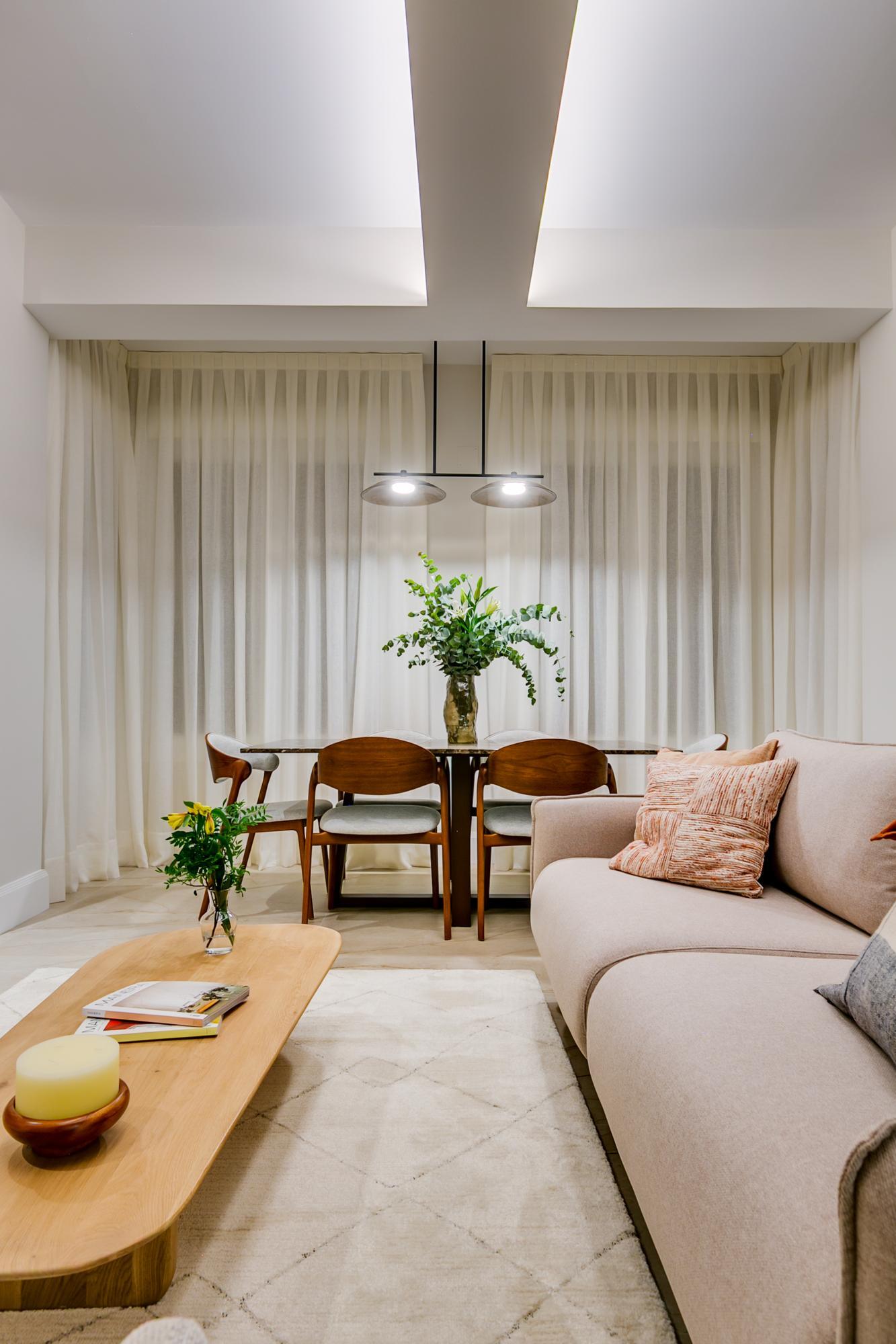 AVENIDA REINA VICTORIA, 37