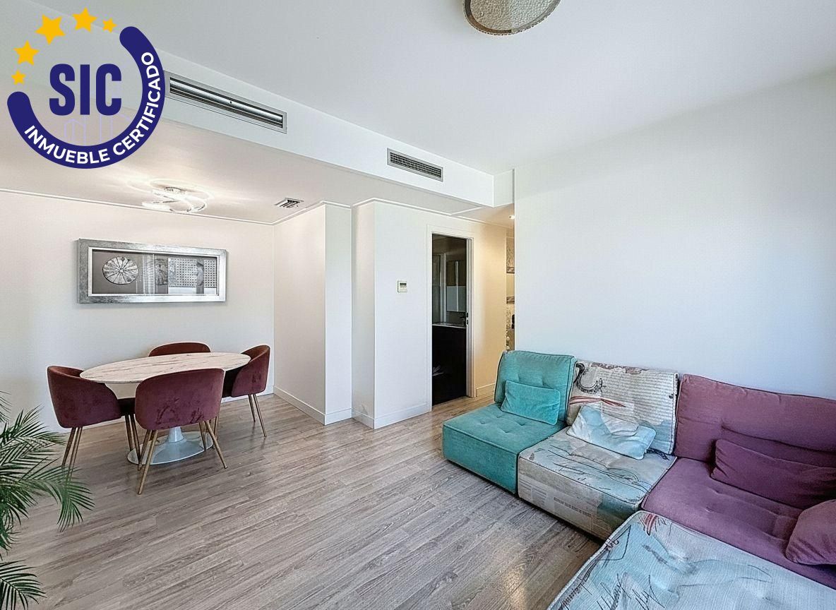 ¡Vive el cielo de Massanassa! Espectacular ático con terraza, barbacoa y ubicación estratégica