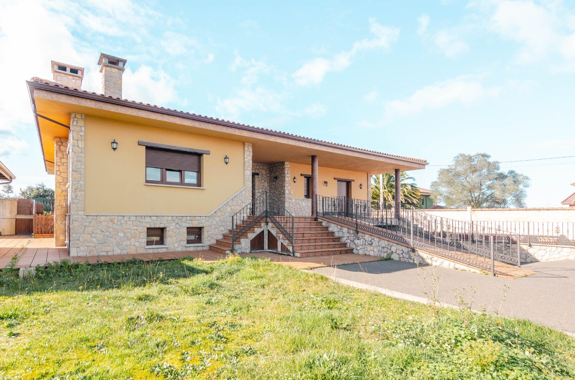 Casas o chalets-Venta-Santo Adriano-2107661