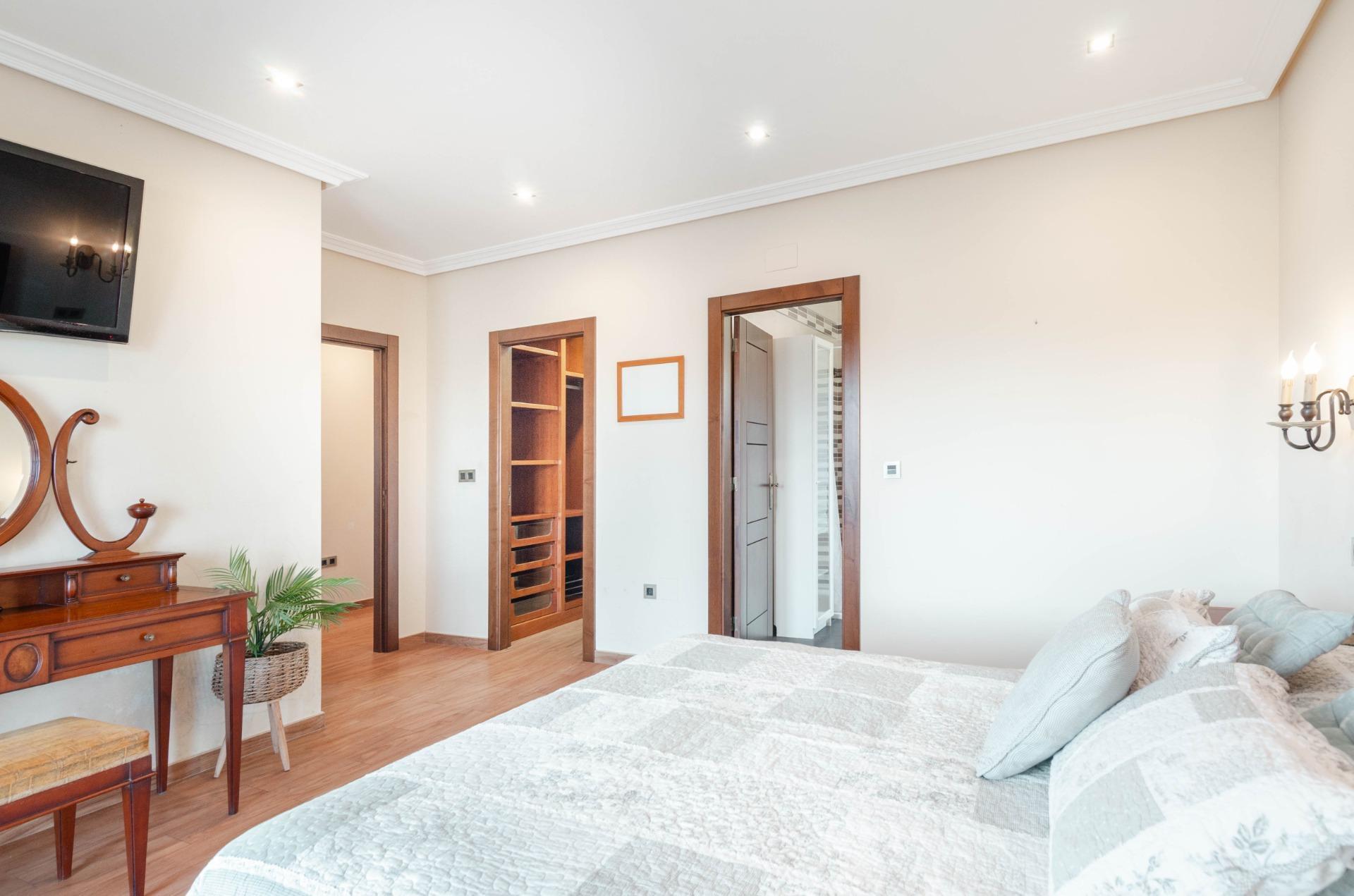 Casas o chalets-Venta-Santo Adriano-2107661-Foto-33