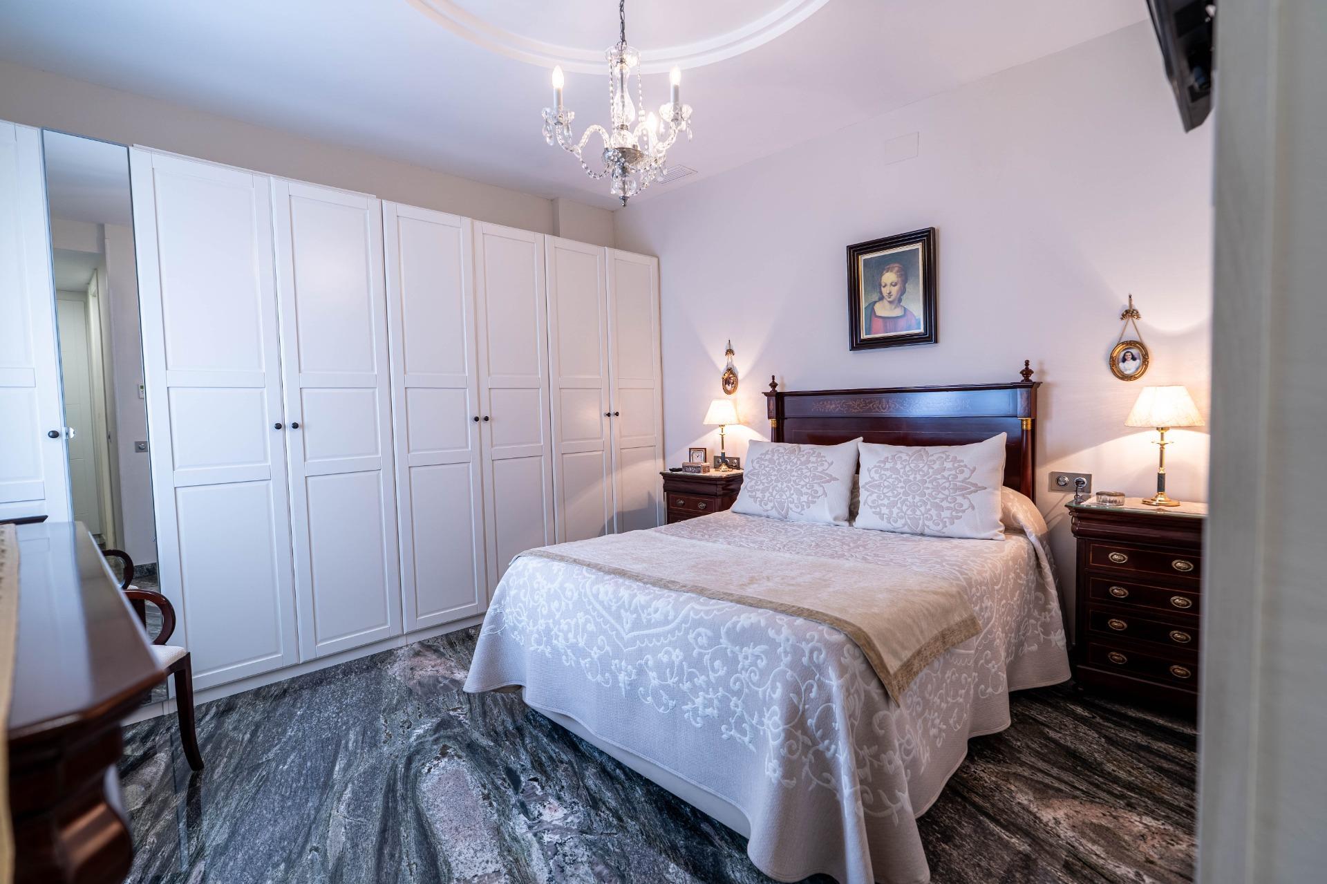 Exclusivo Ático Dúplex con Terraza y Piscina Privada en la mejor zona de triana.