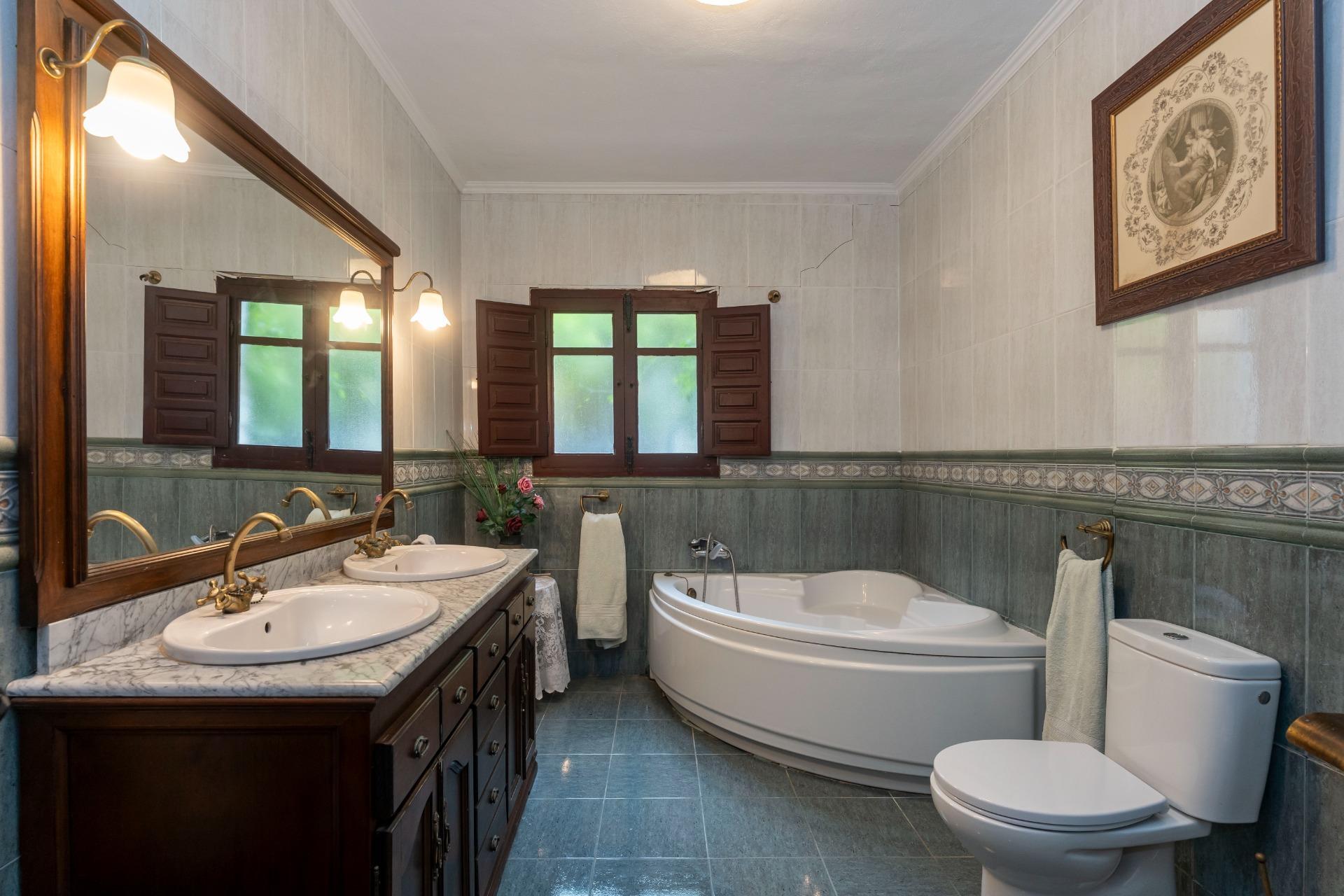 FANTÁSTICA VILLA EN VENTA BAJA ALCAUCIN