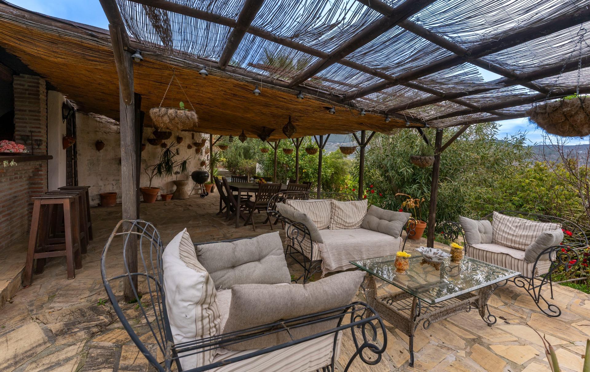 FANTÁSTICA VILLA EN VENTA BAJA ALCAUCIN