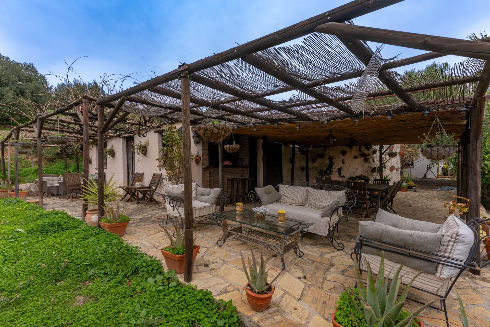 FANTÁSTICA VILLA EN VENTA BAJA ALCAUCIN