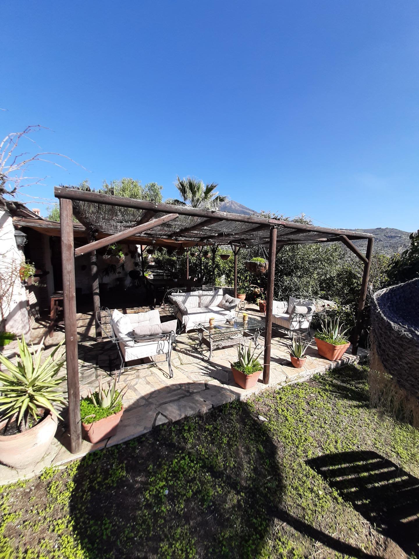 FANTÁSTICA VILLA EN VENTA BAJA ALCAUCIN