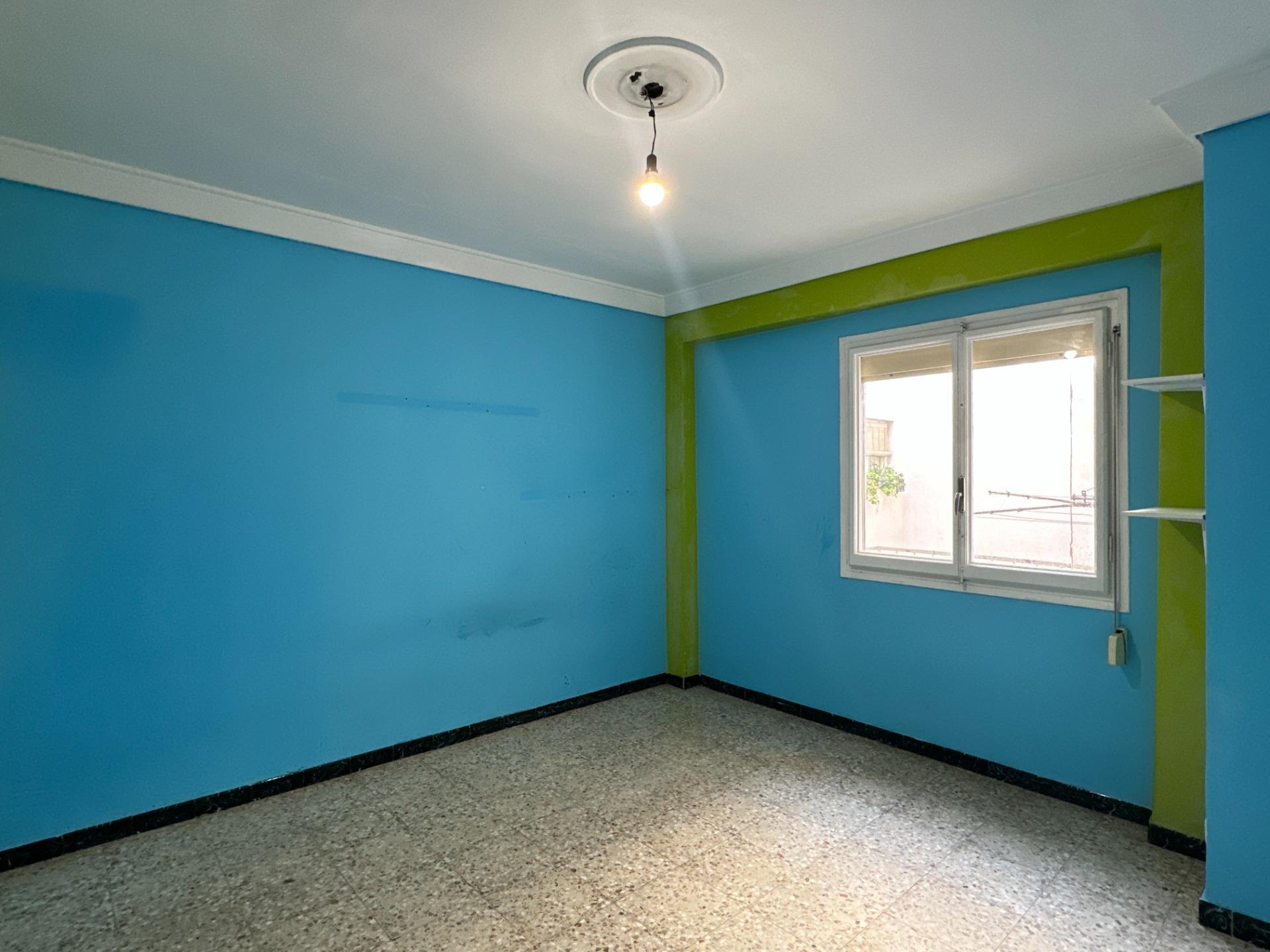 Toca el cielo de Zaragoza: 8ª planta con vistas privilegiadas y luz a raudales.