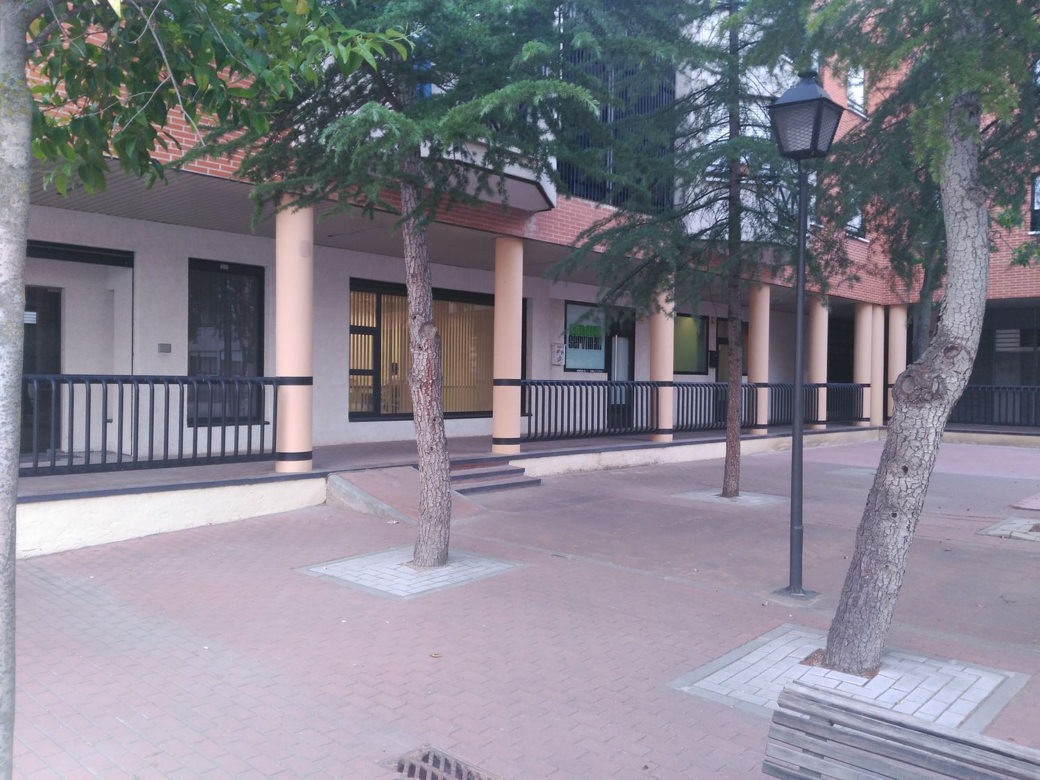 Negocios-Venta-Villaviciosa de OdÃ³n-2108357-Foto-5