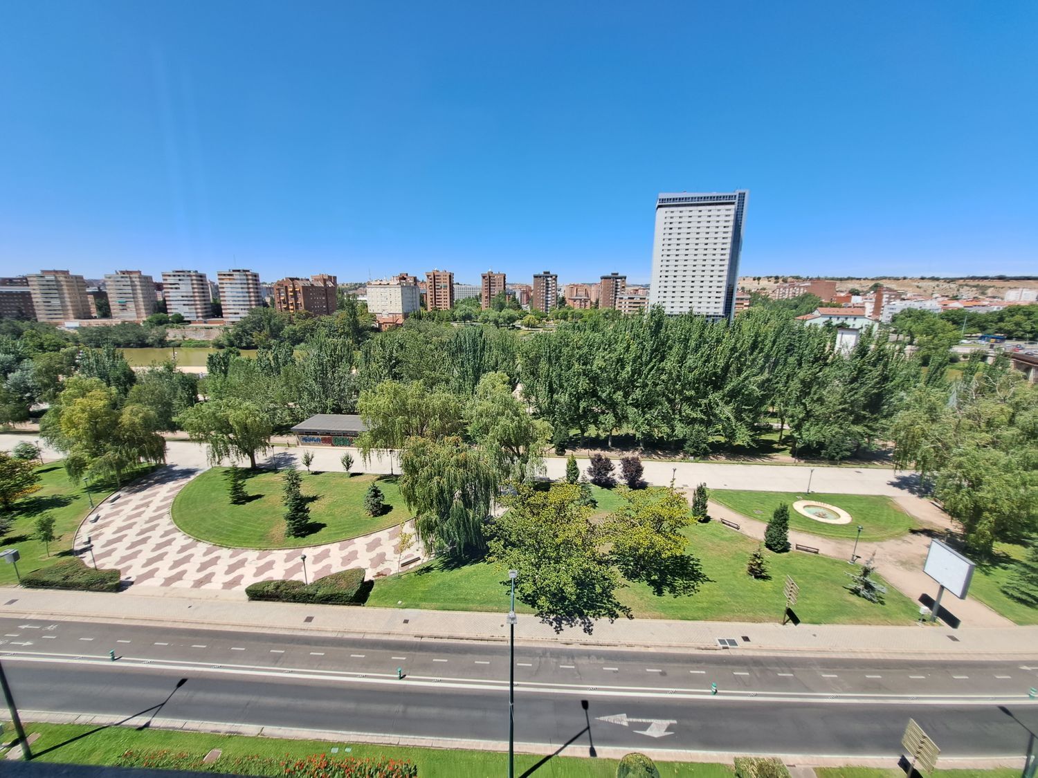 Pisos-Alquiler-Valladolid-1583611-Foto-2